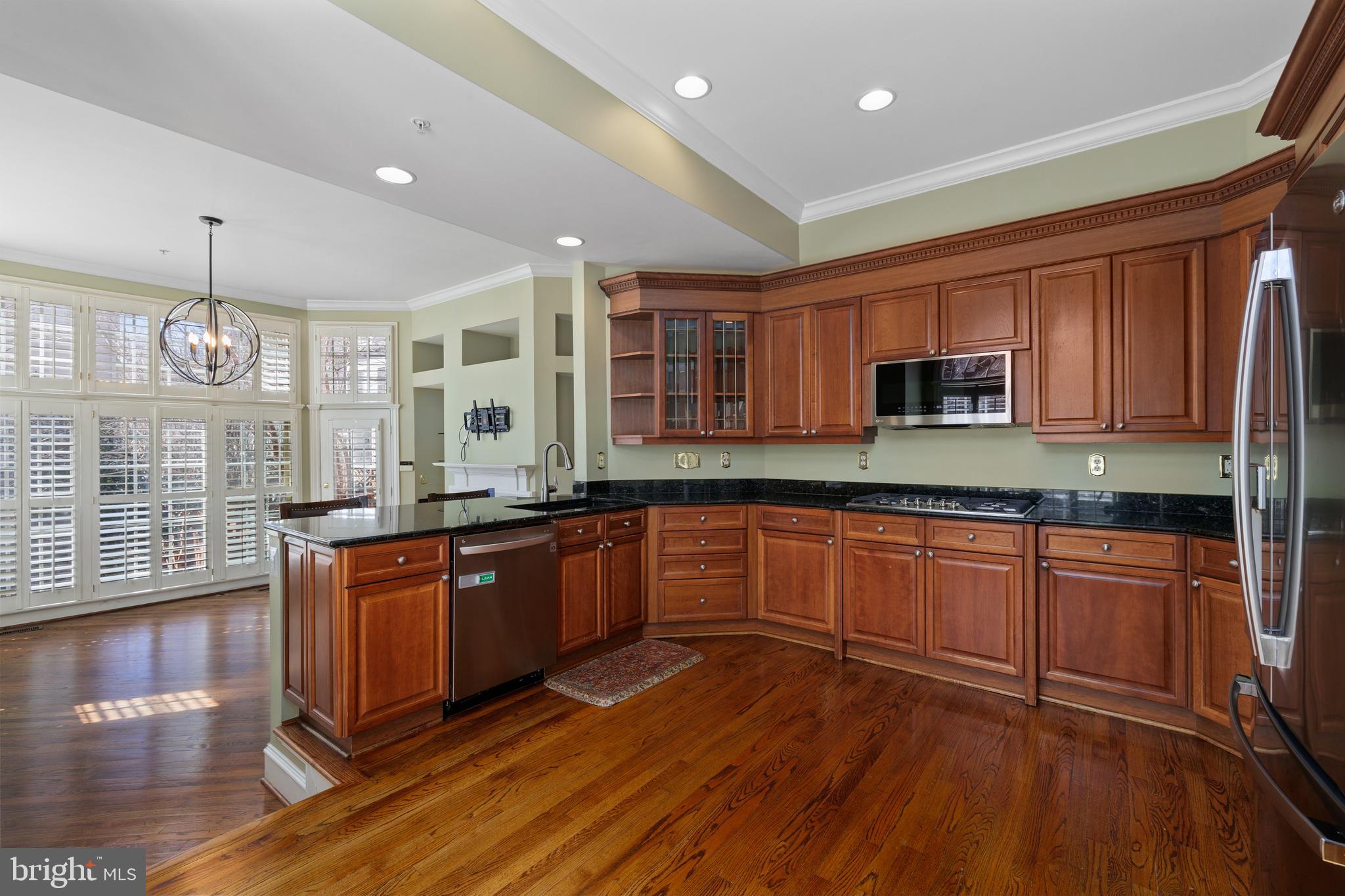 CAMERON STATION - Residential