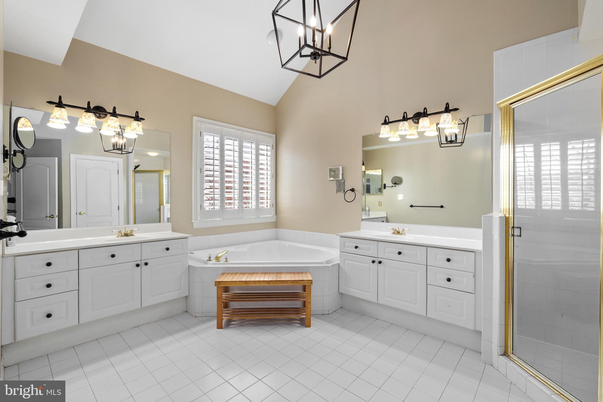 CAMERON STATION - Residential