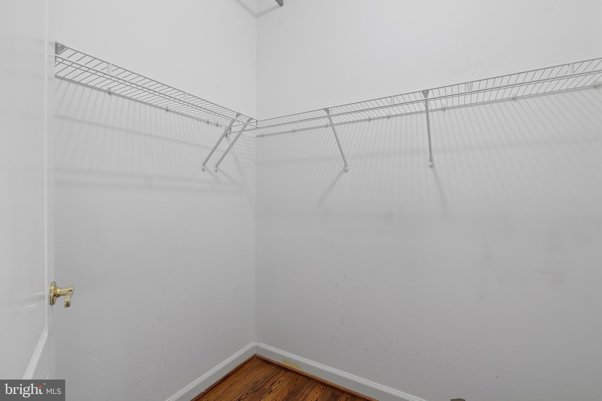 CAMERON STATION - Residential