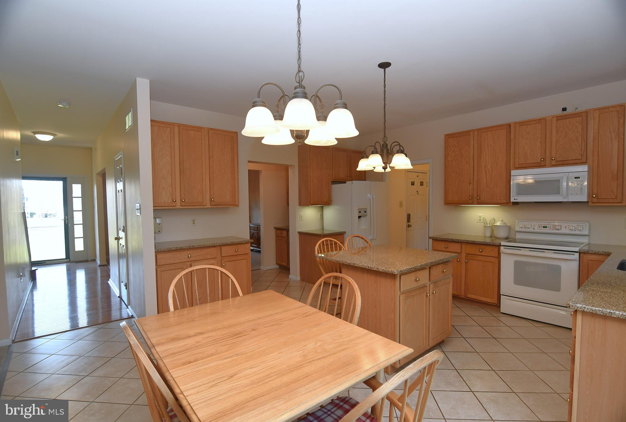 ARBOR RIDGE - Residential