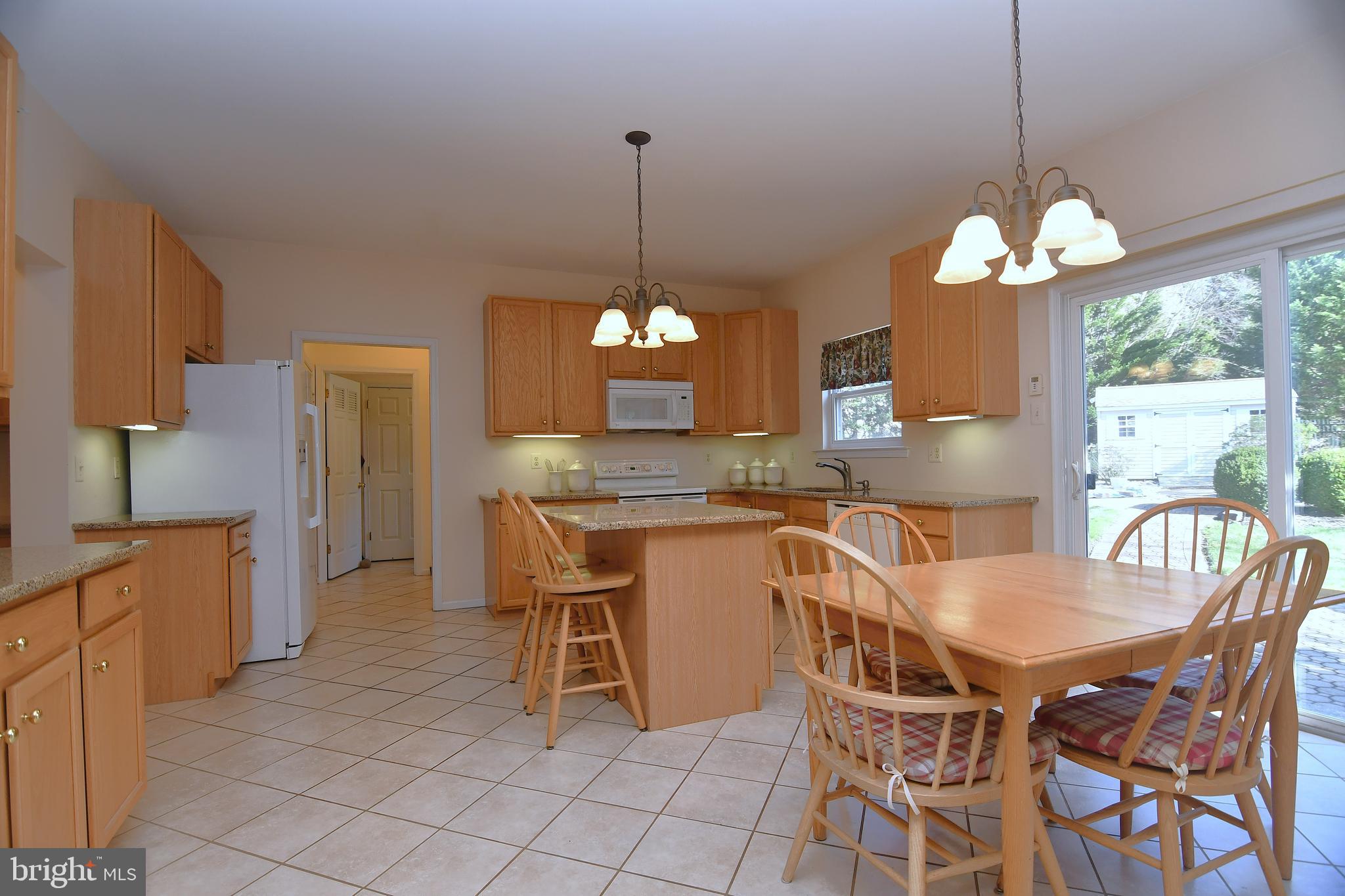 ARBOR RIDGE - Residential