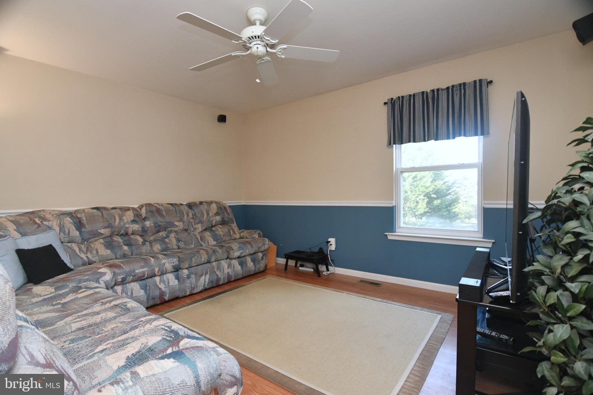 ARBOR RIDGE - Residential