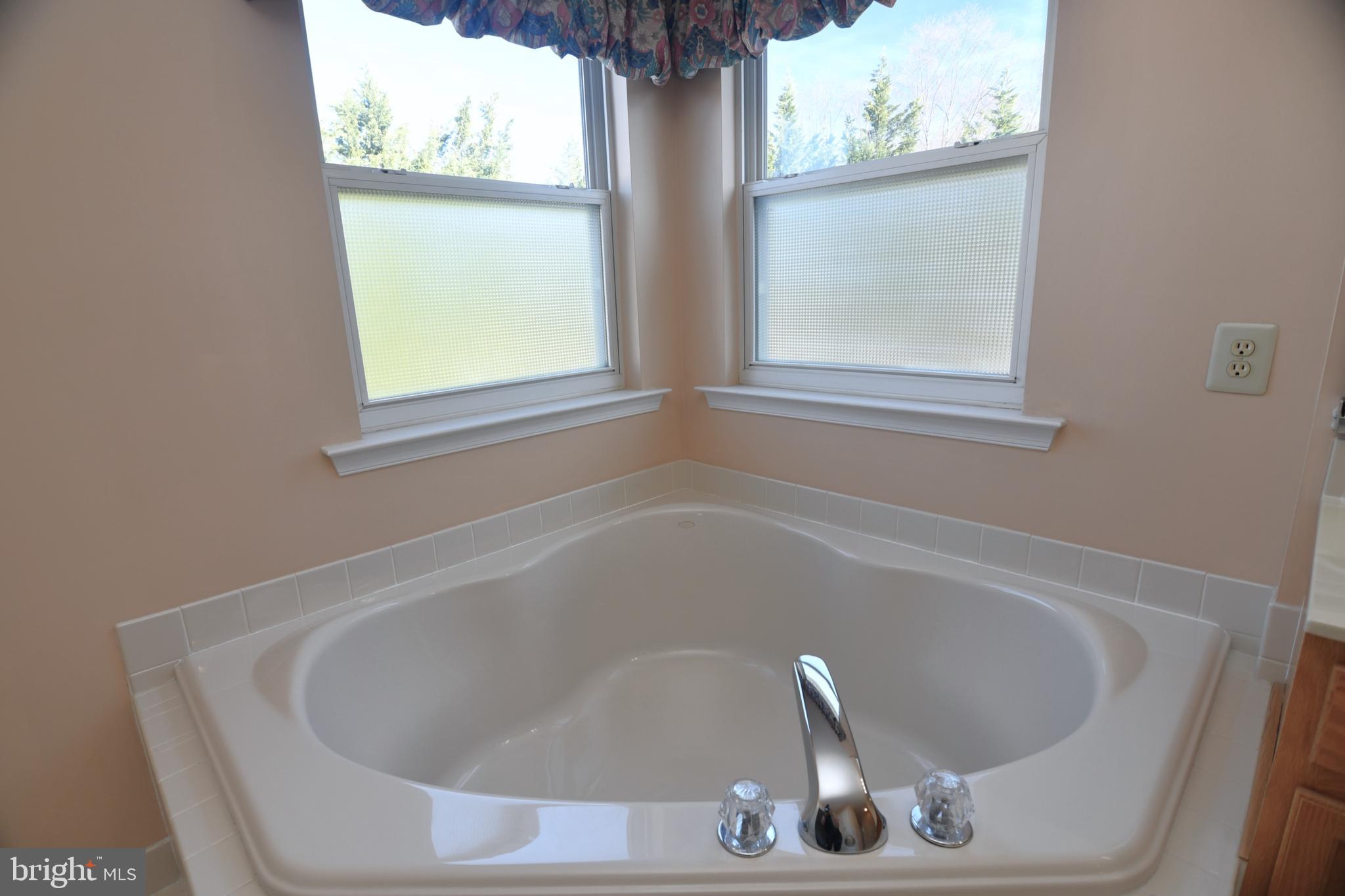 ARBOR RIDGE - Residential