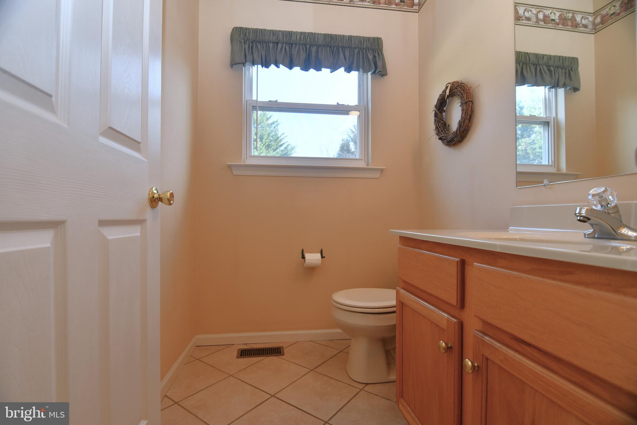 ARBOR RIDGE - Residential