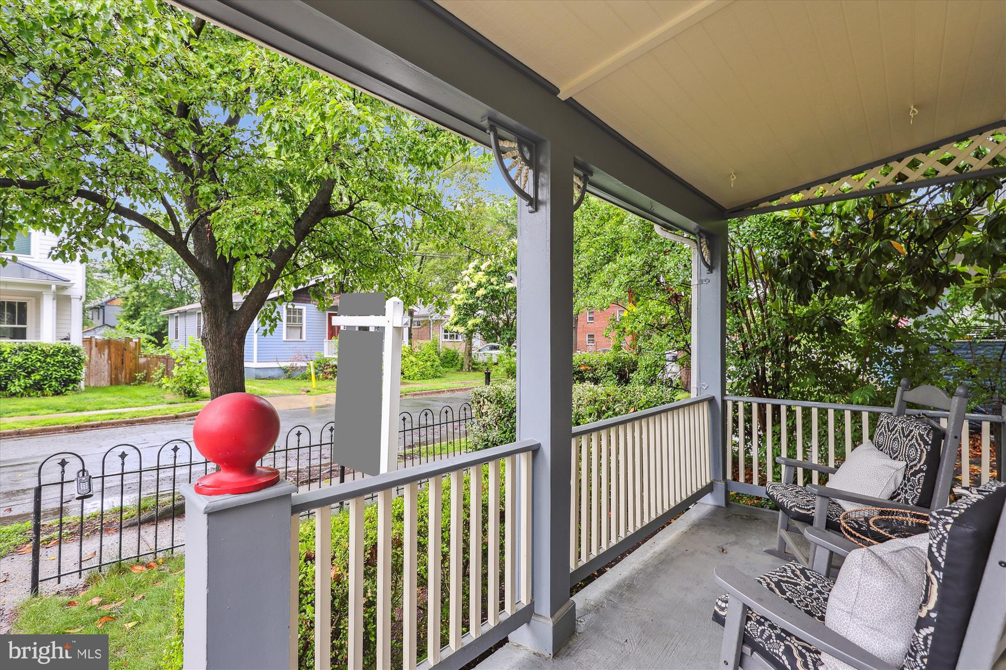 104 E OXFORD AVENUE