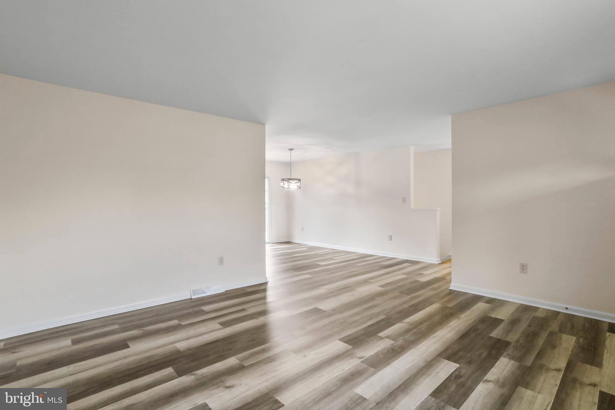 HAGERSTOWN - Residential