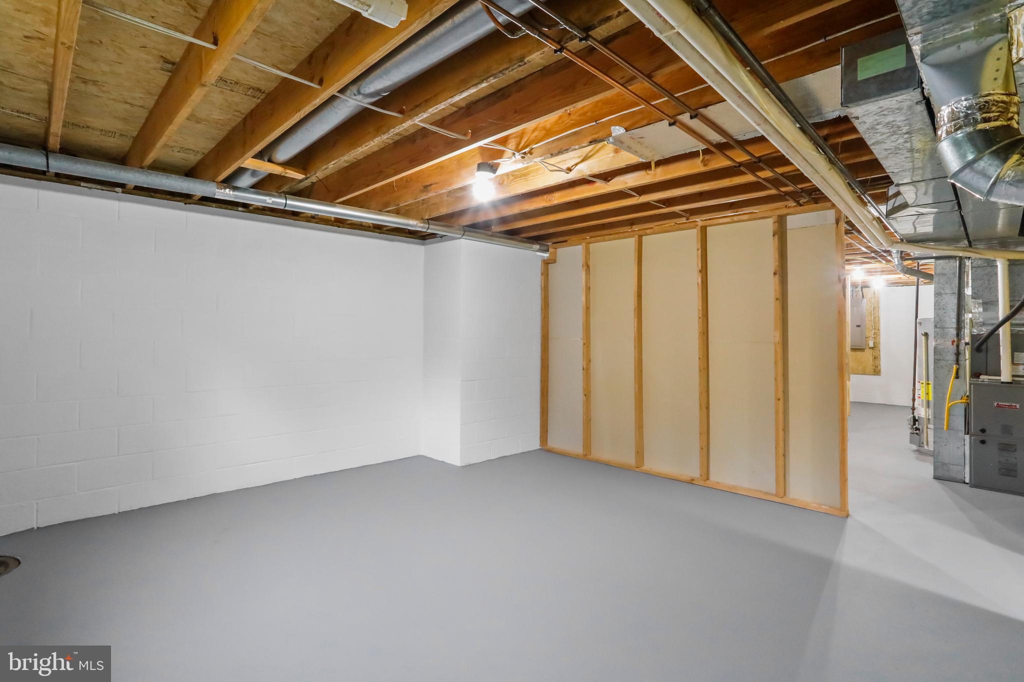 HAGERSTOWN - Residential