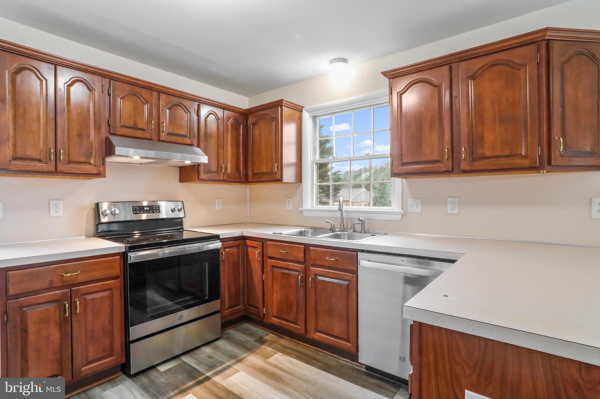 HAGERSTOWN - Residential