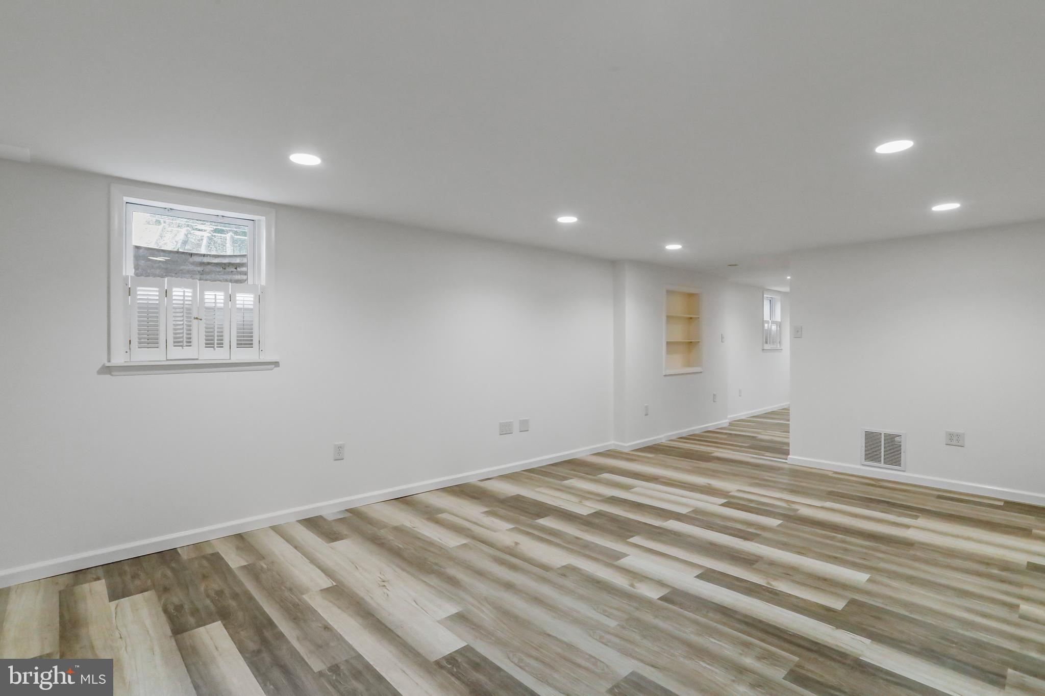 HAGERSTOWN - Residential