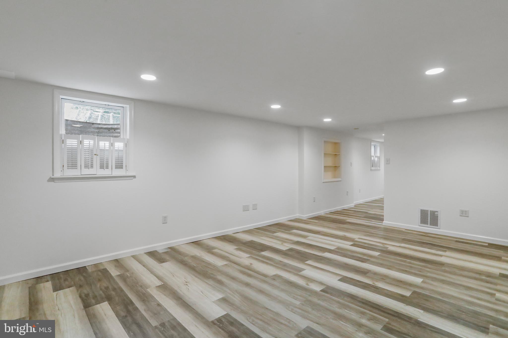 HAGERSTOWN - Residential