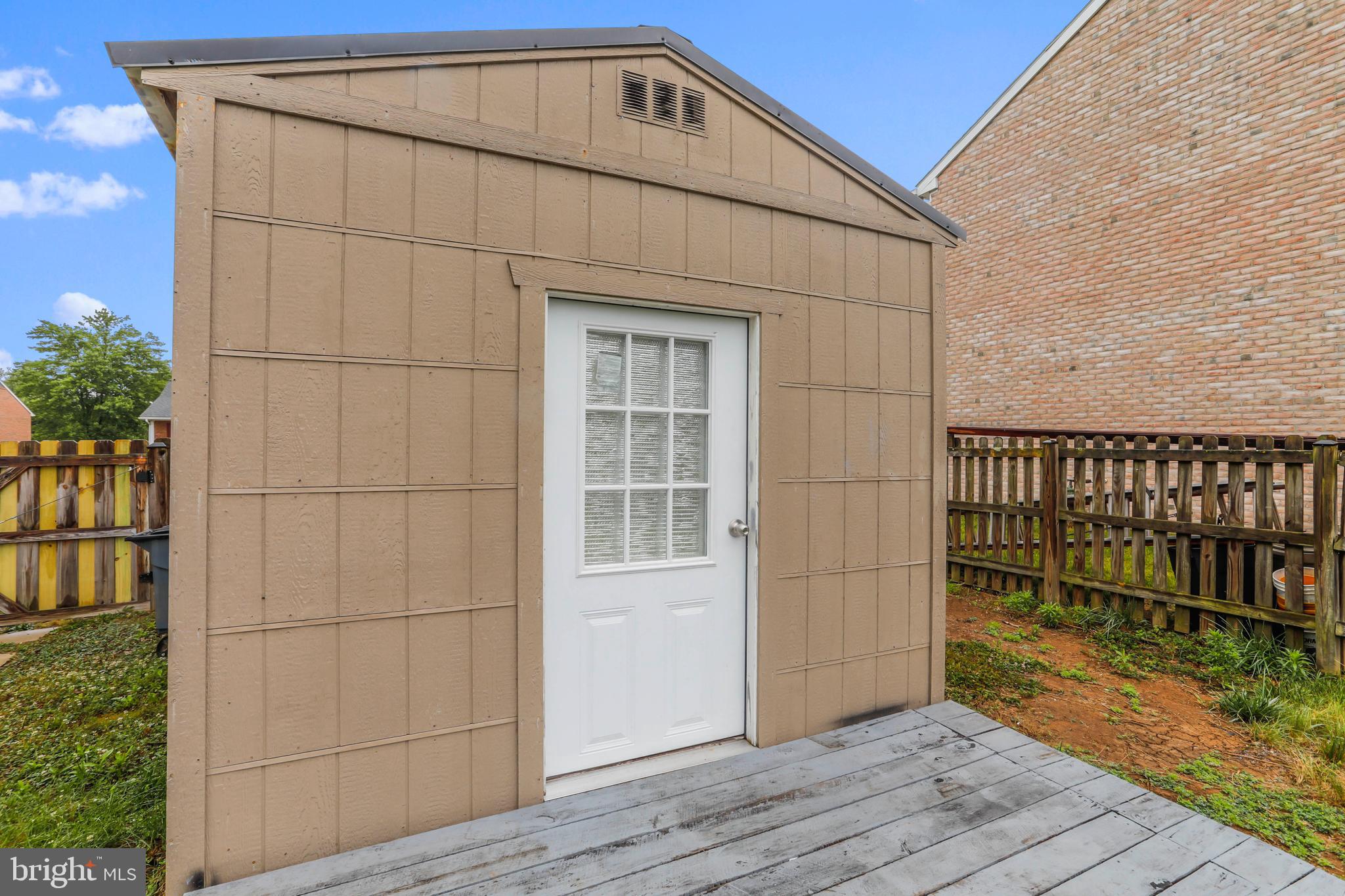 HAGERSTOWN - Residential