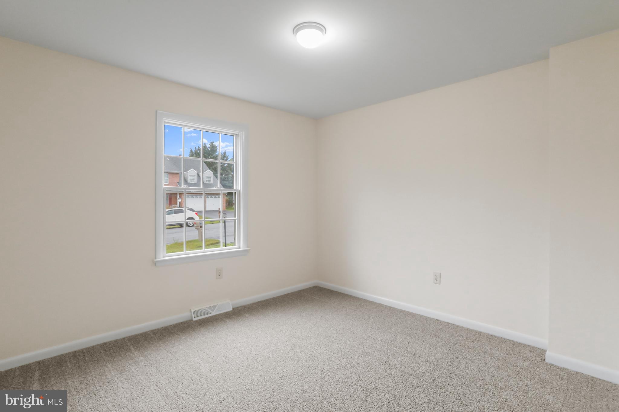 HAGERSTOWN - Residential