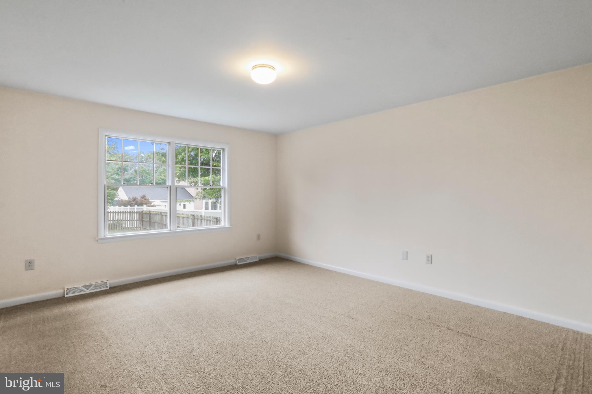 HAGERSTOWN - Residential