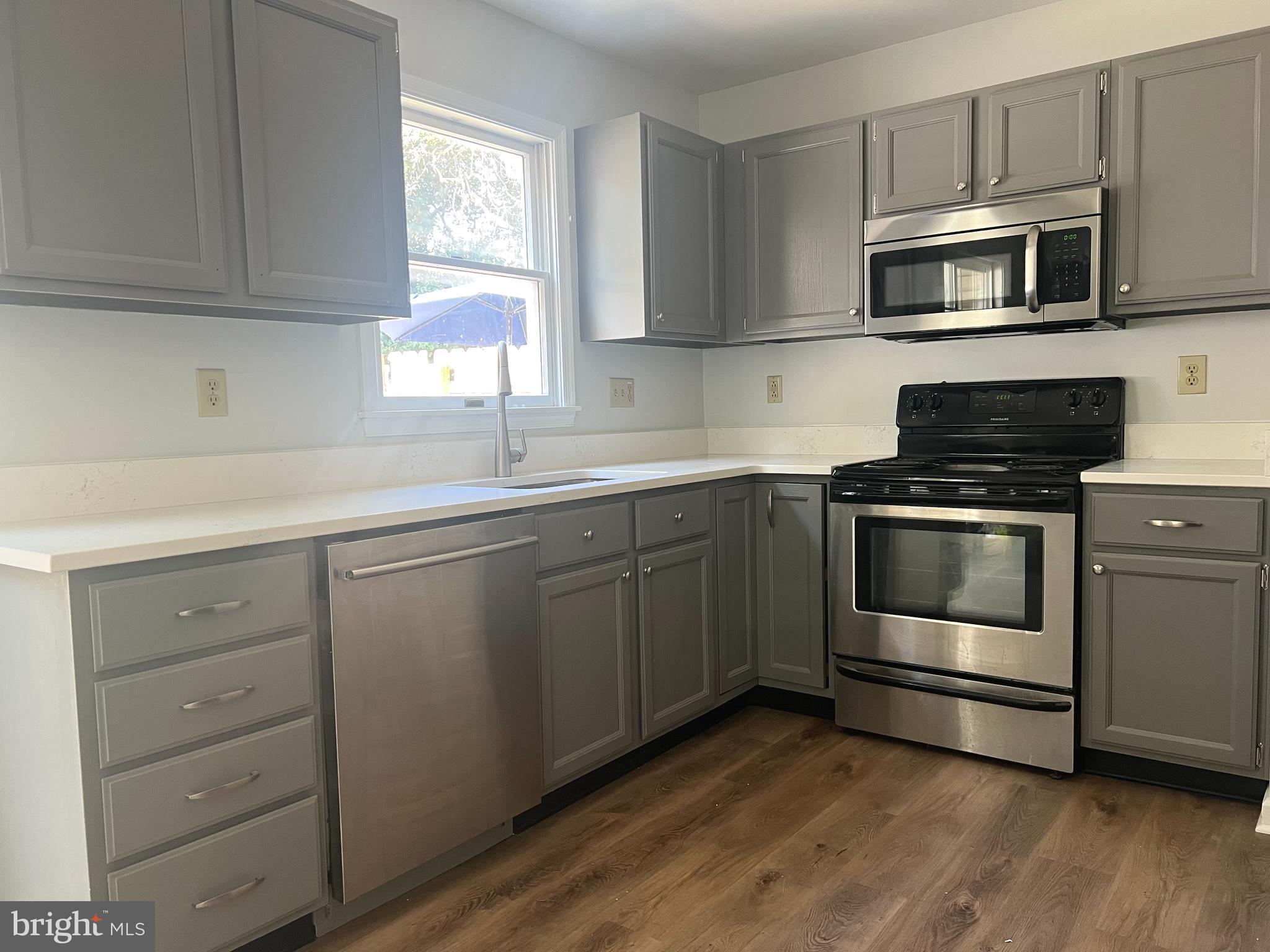 201 BAKER & RUSSELL DRIVE