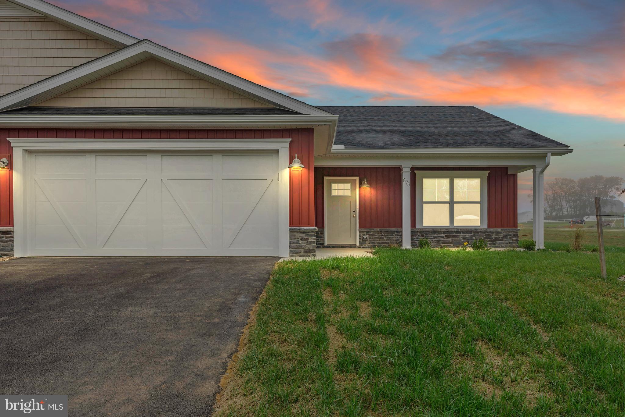 CARDINAL POINTE - Residential