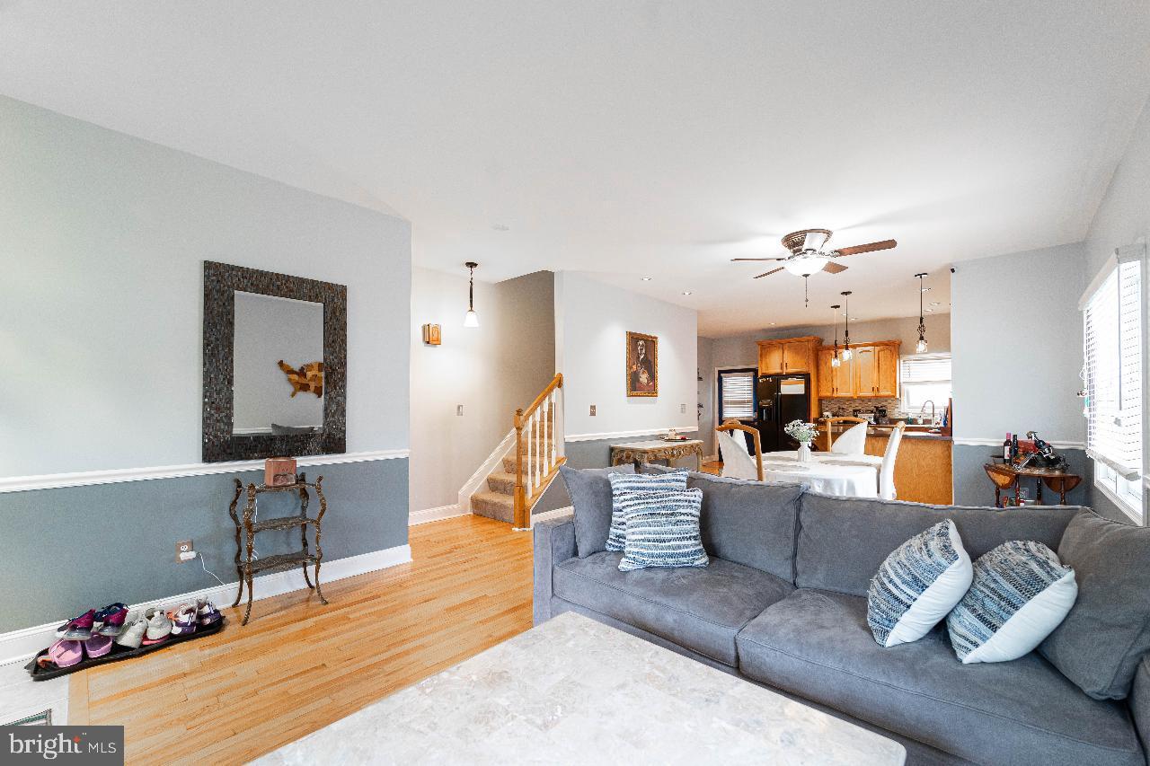 MOUNT HOLLY TERRACE - Residential