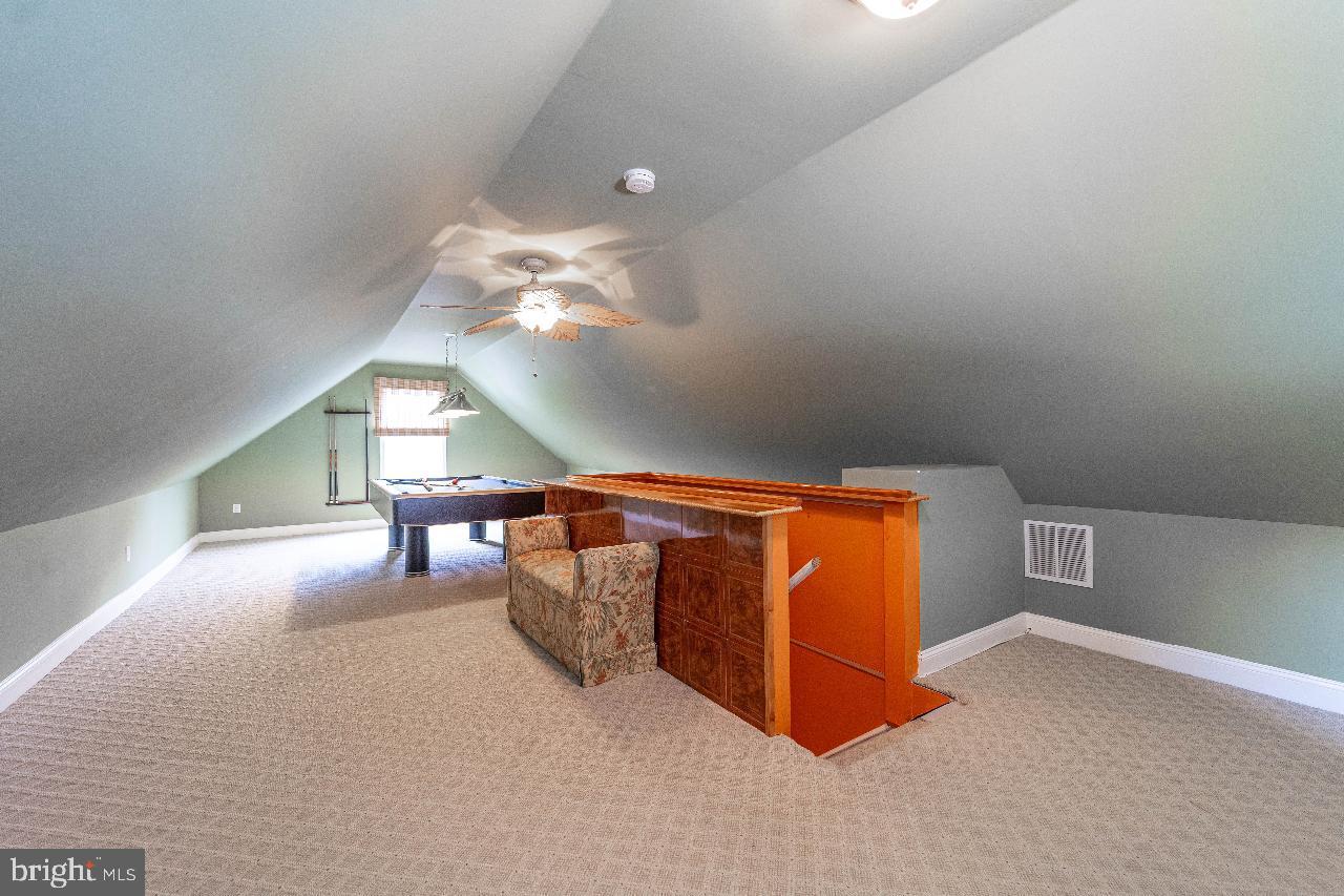 MOUNT HOLLY TERRACE - Residential