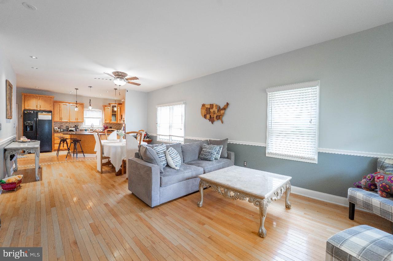 MOUNT HOLLY TERRACE - Residential