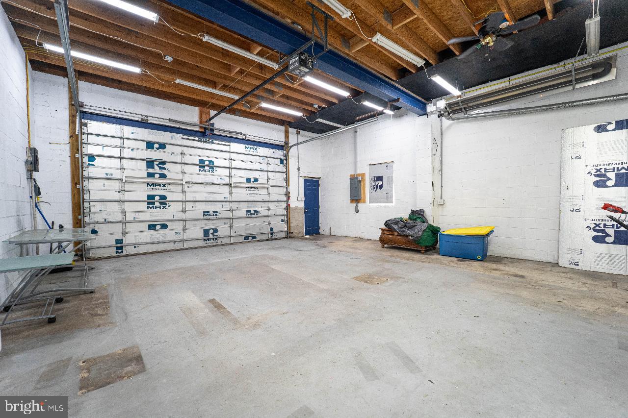 MOUNT HOLLY TERRACE - Residential