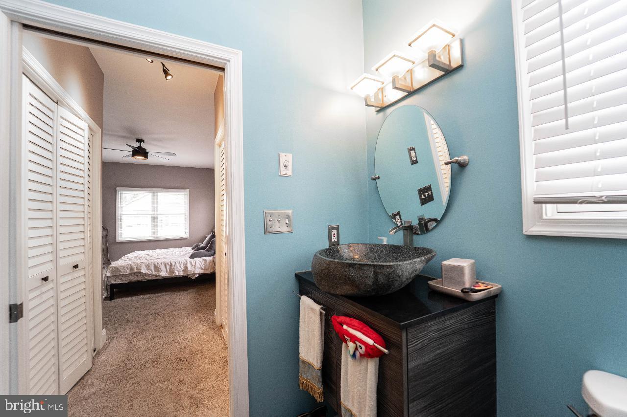 MOUNT HOLLY TERRACE - Residential