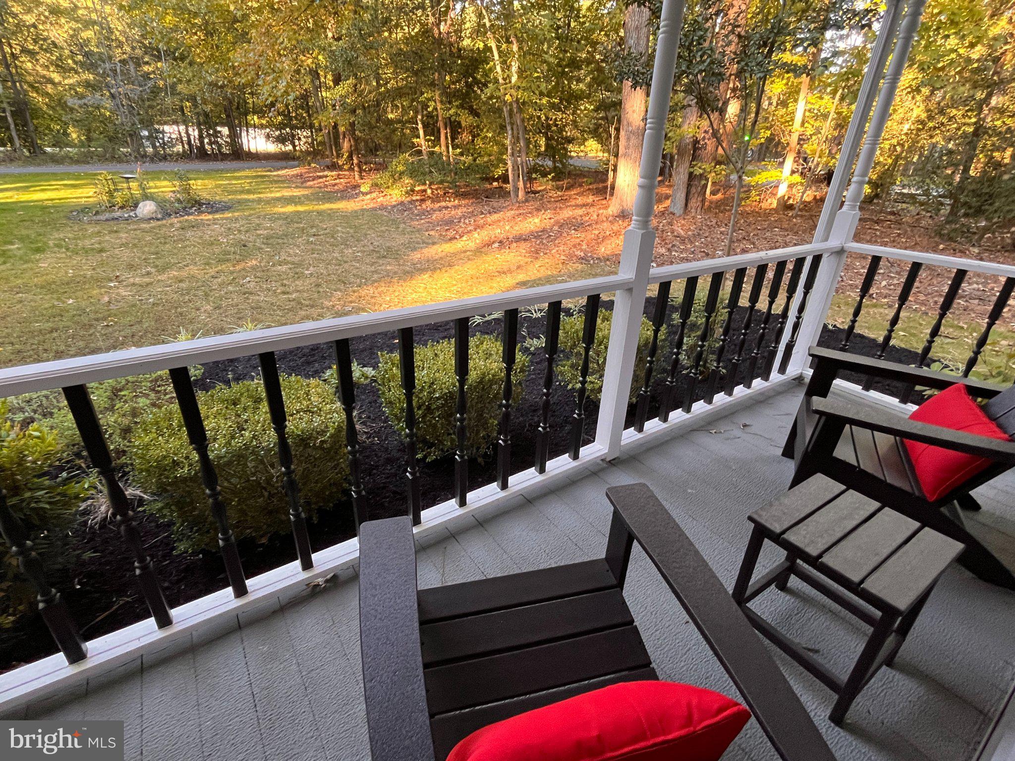 22630 QUIET LANE