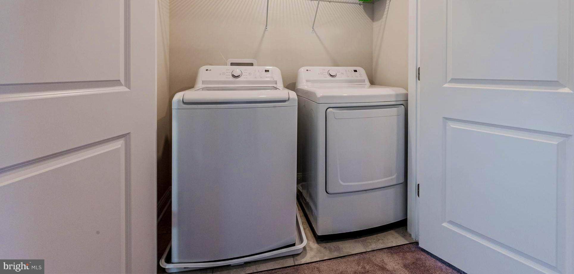 PLANTATION LAKES - Residential