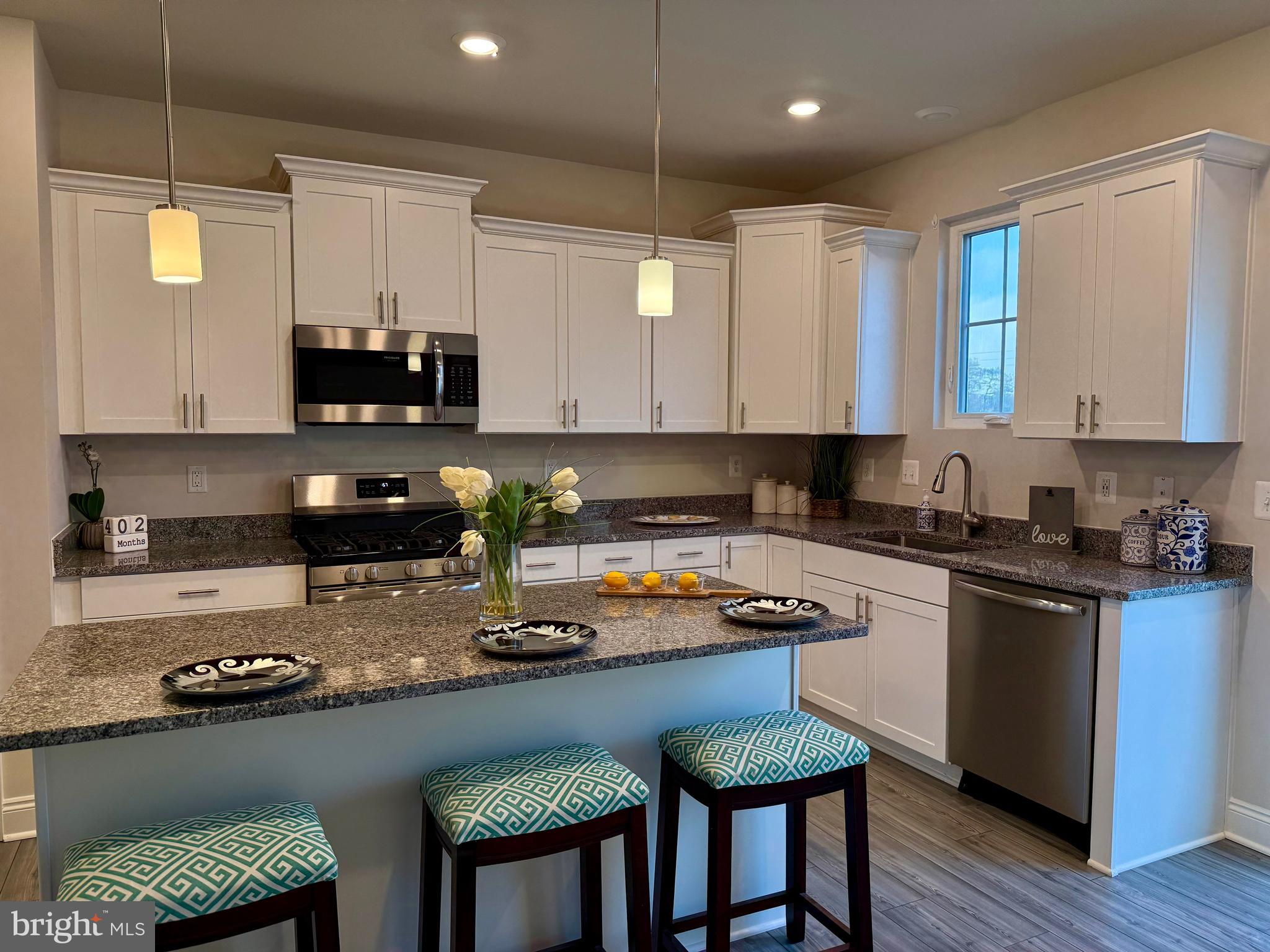 PLANTATION LAKES - Residential