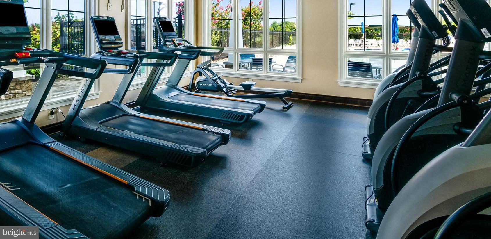 PLANTATION LAKES - Residential