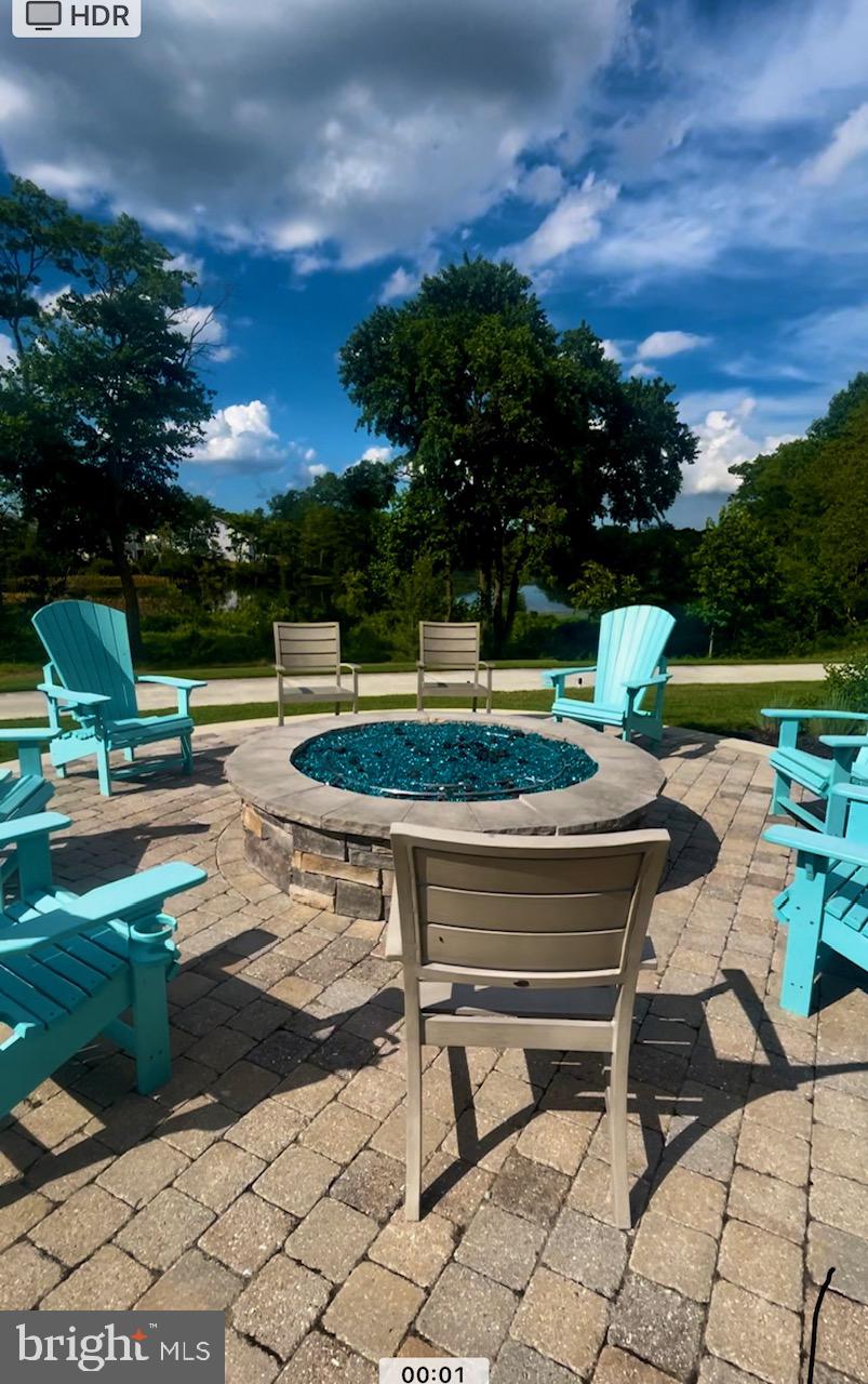 PLANTATION LAKES - Residential