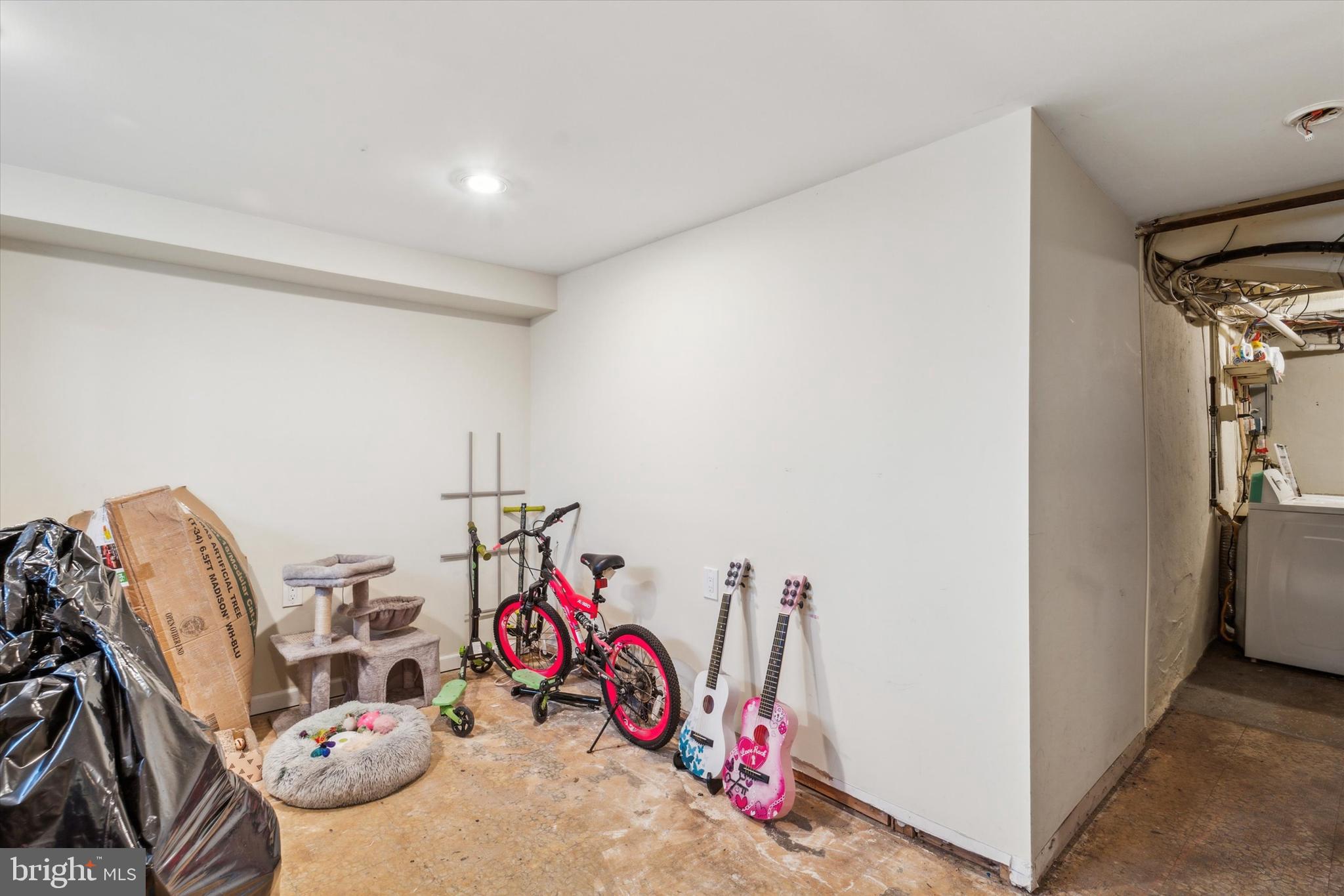 MAYFAIR - Residential