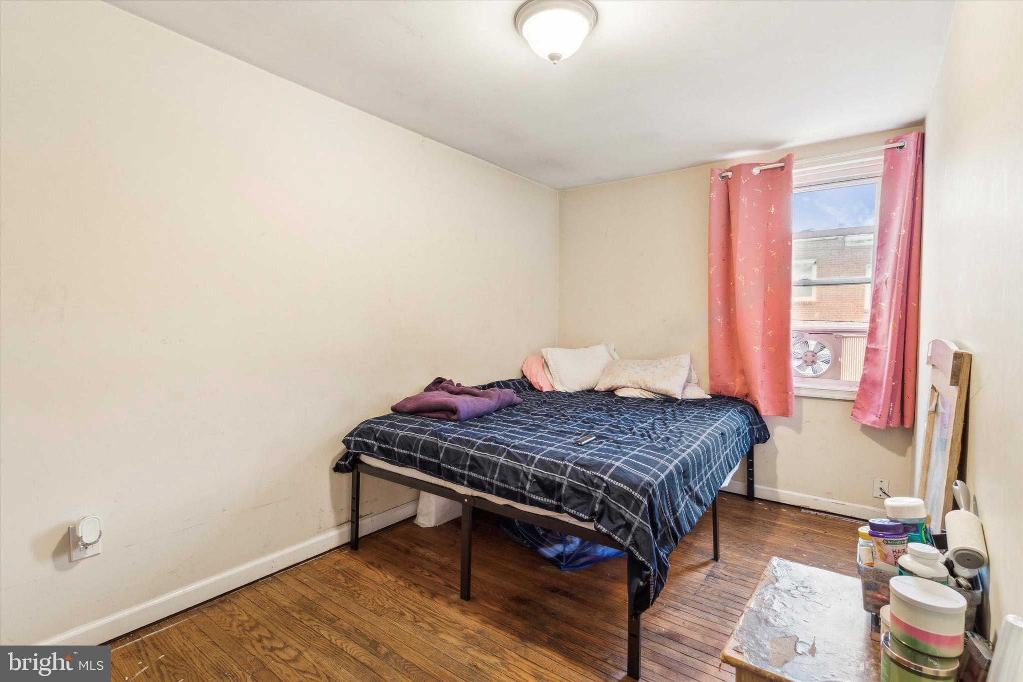 MAYFAIR - Residential