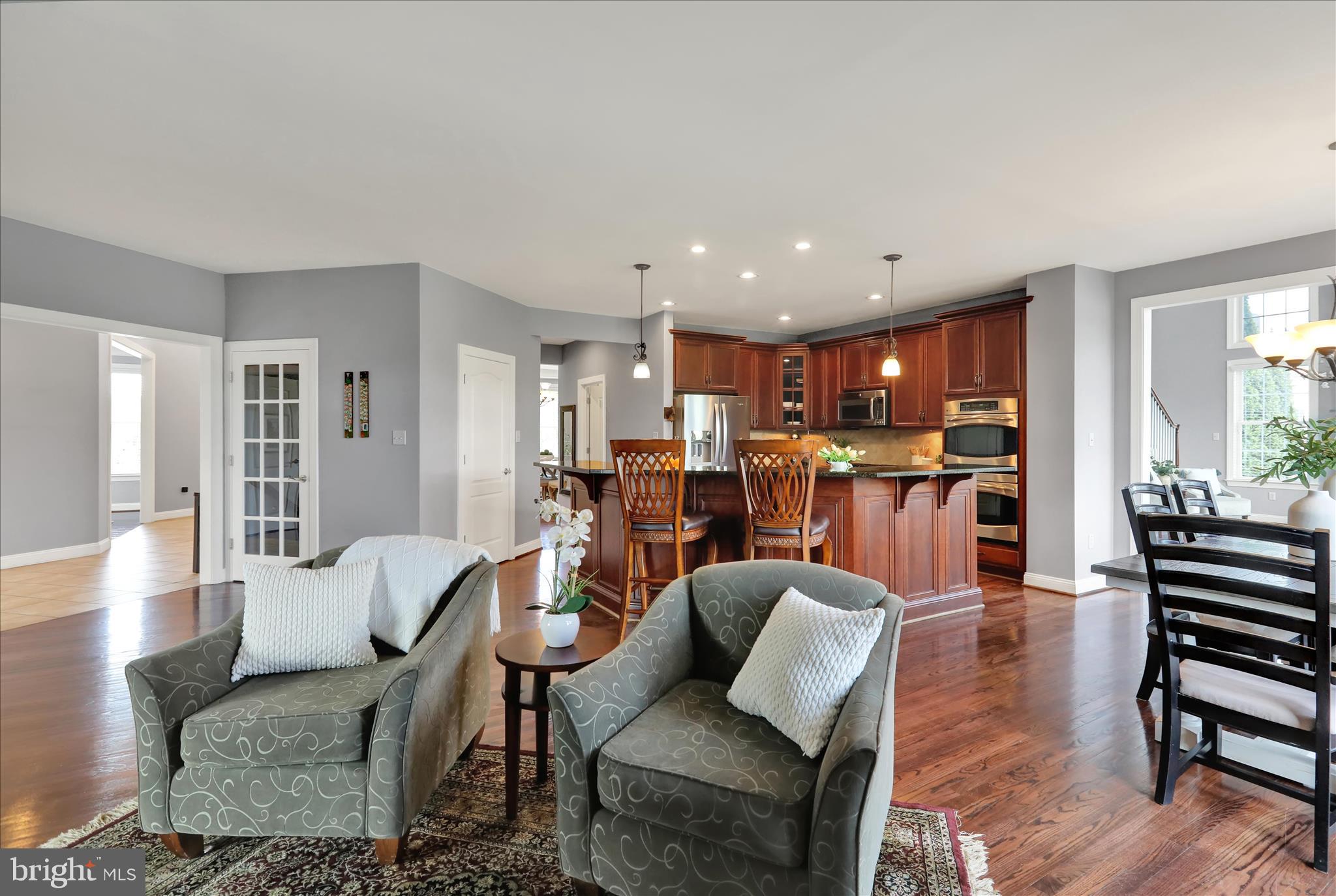 LEDERACH GOLF FAIRWY - Residential