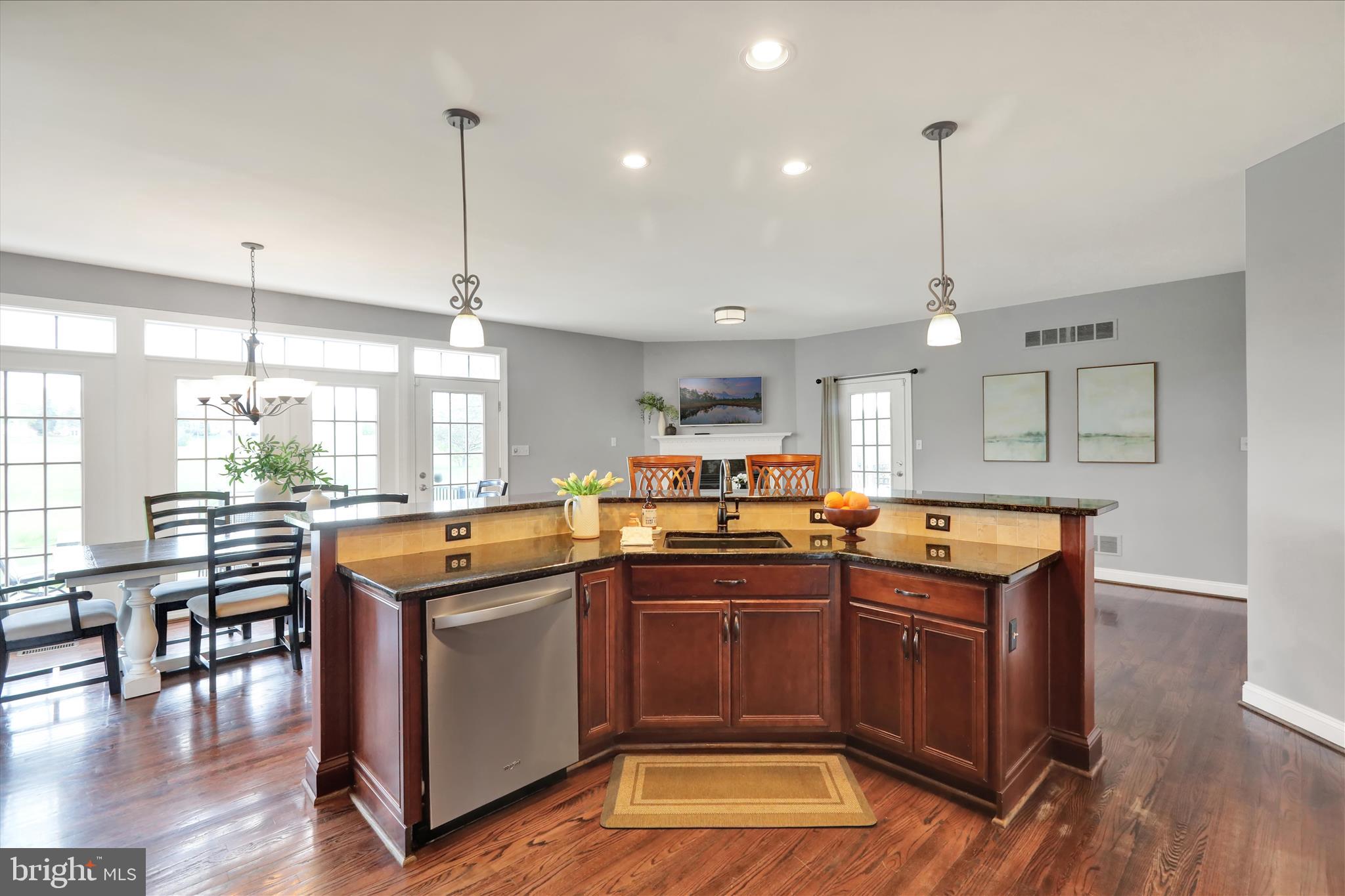 LEDERACH GOLF FAIRWY - Residential