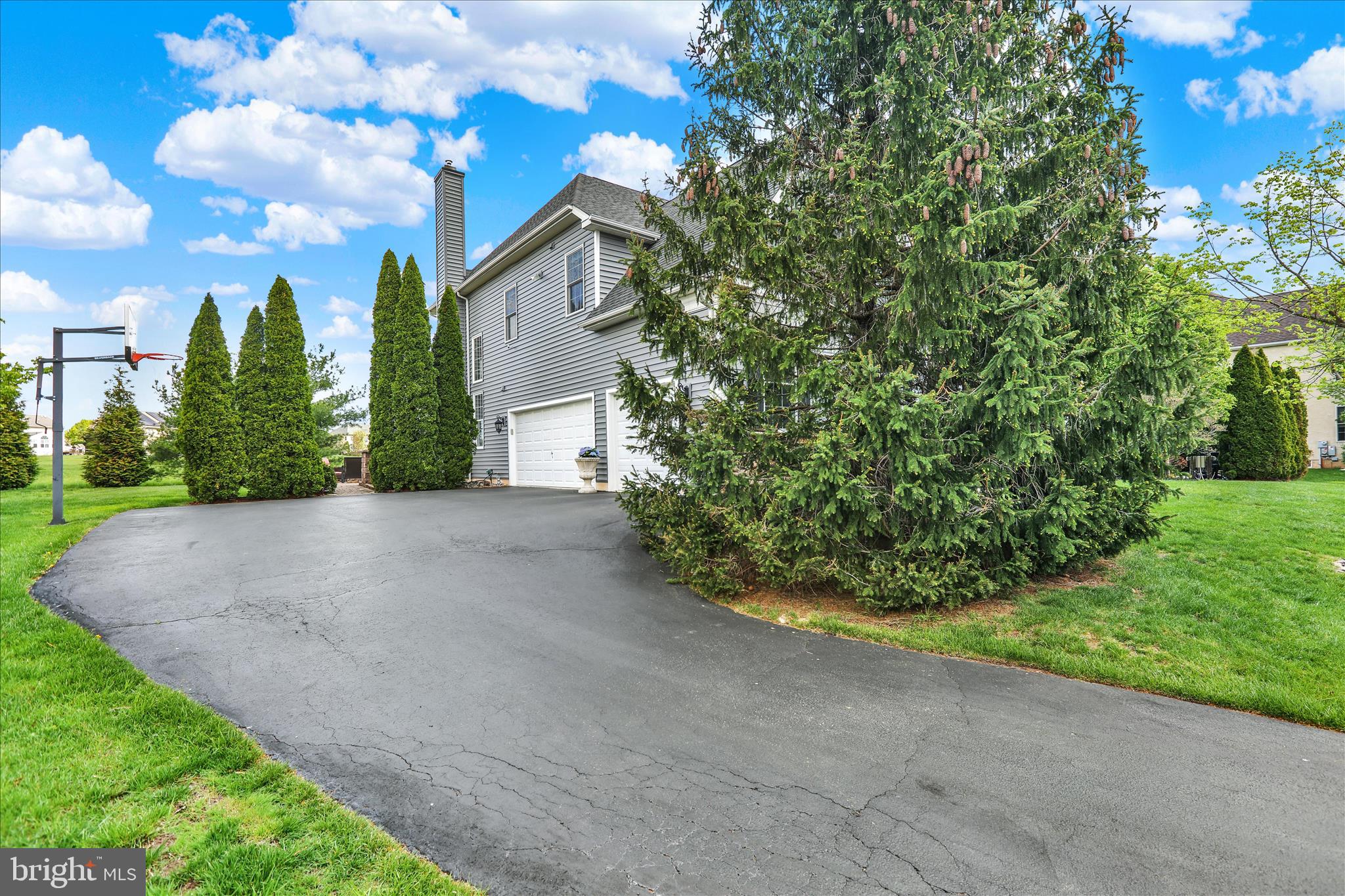 LEDERACH GOLF FAIRWY - Residential