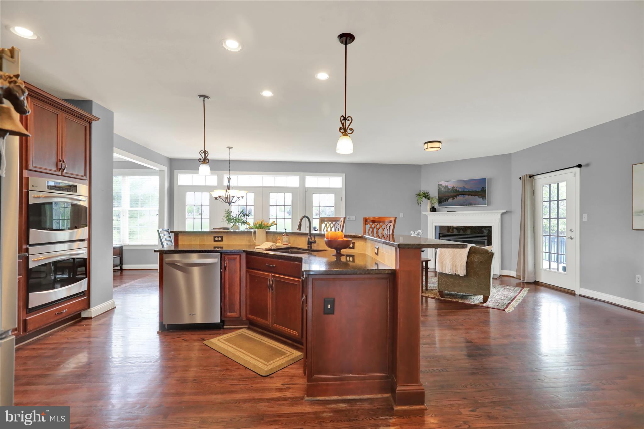 LEDERACH GOLF FAIRWY - Residential