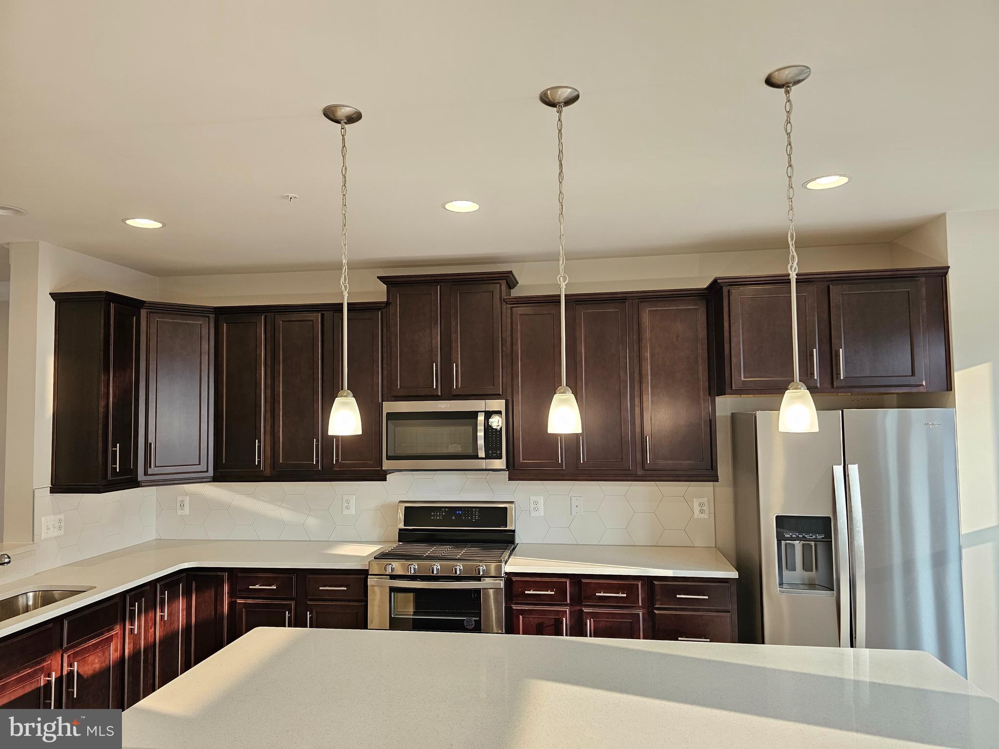 VILLAGES OF URBANA - Residential Lease