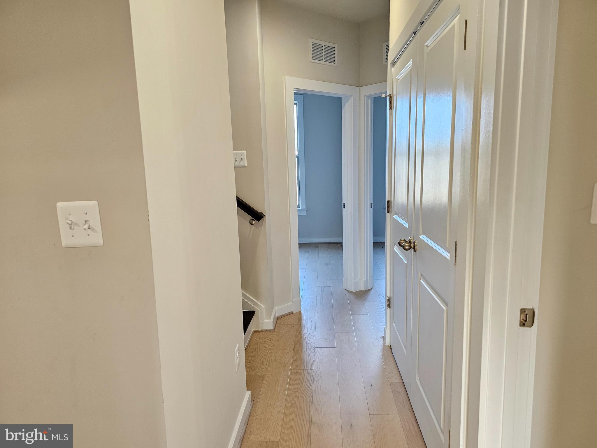 VILLAGES OF URBANA - Residential Lease