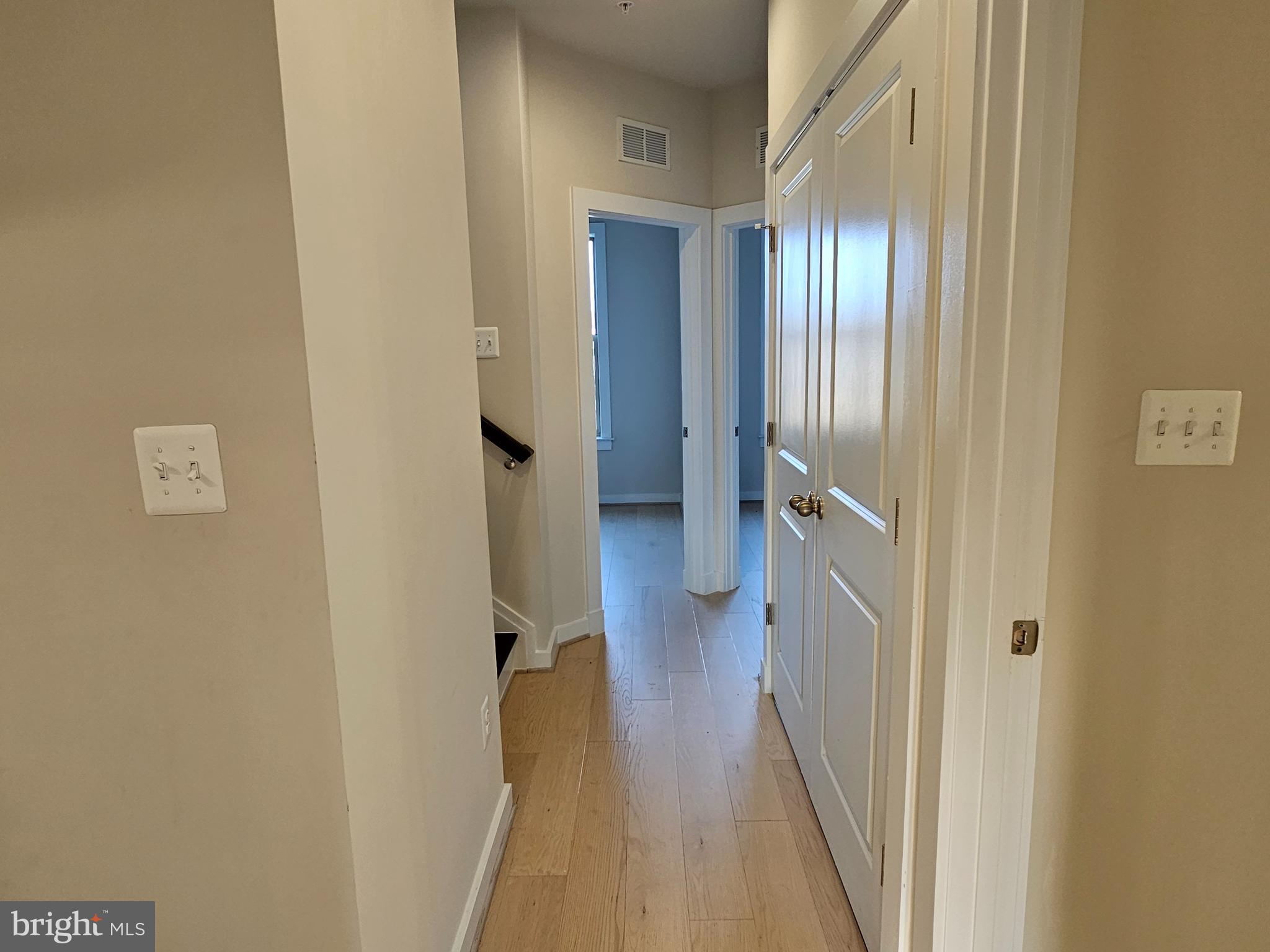 VILLAGES OF URBANA - Residential Lease