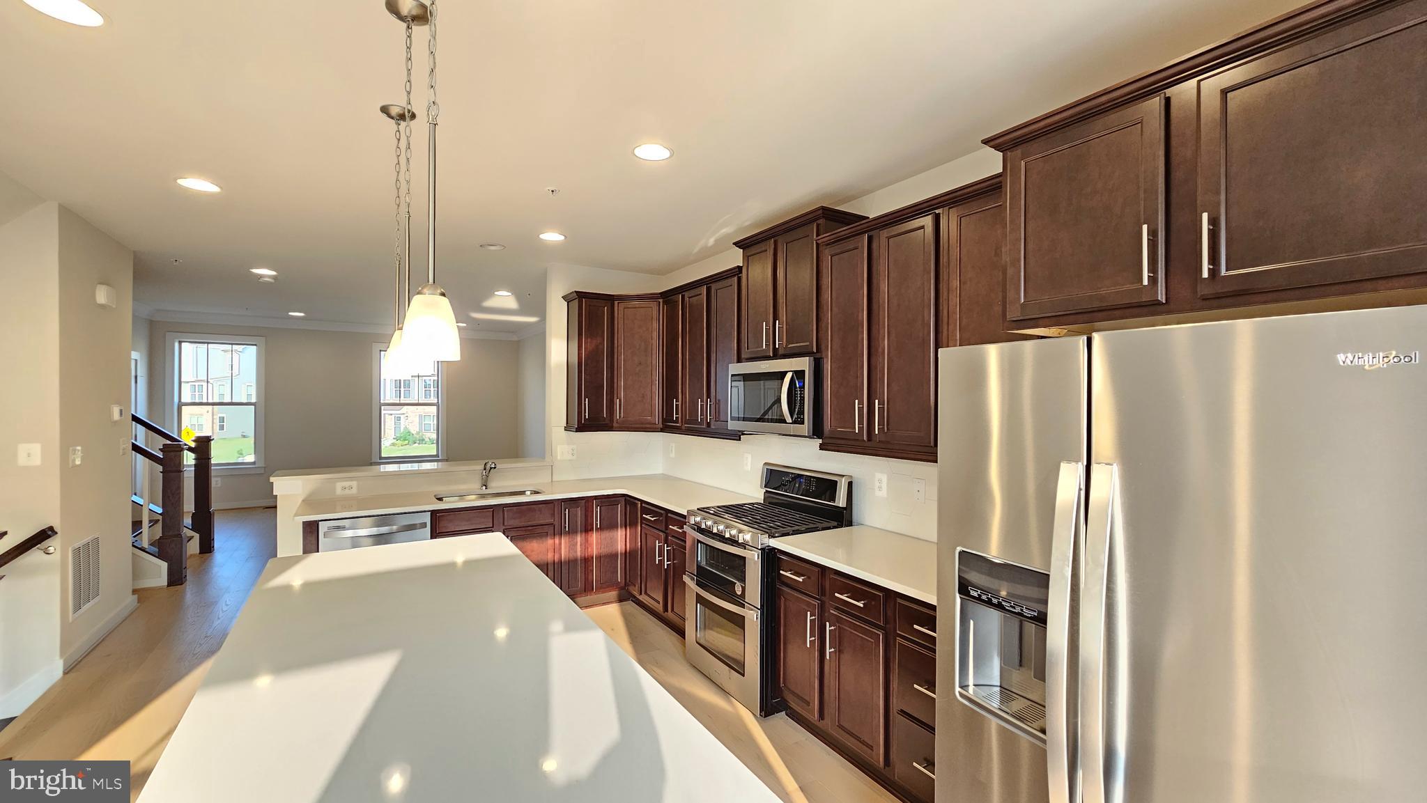 VILLAGES OF URBANA - Residential Lease