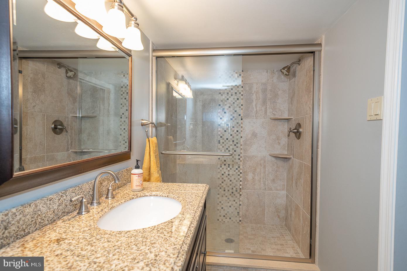 RADNOR CHASE - Residential