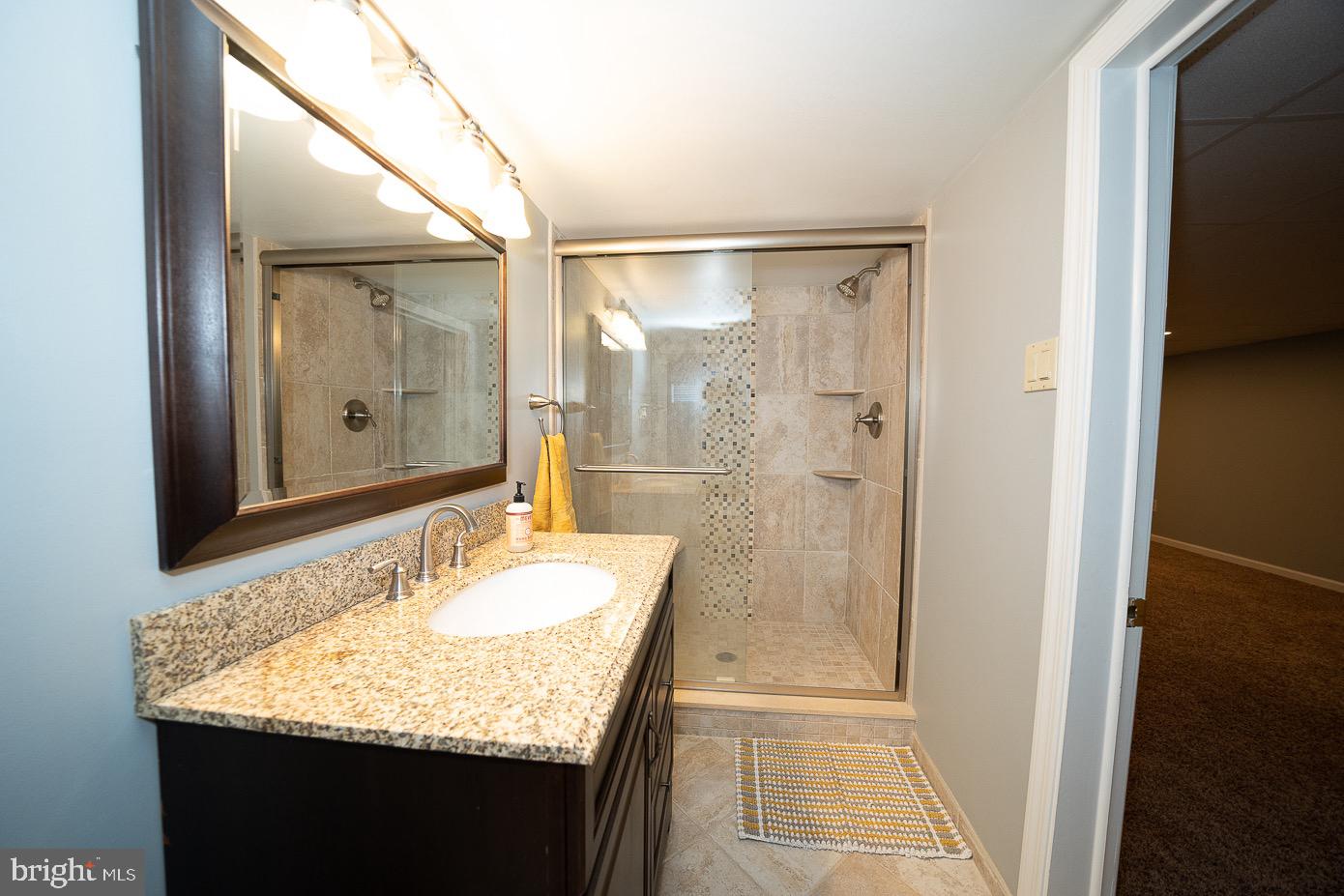 RADNOR CHASE - Residential