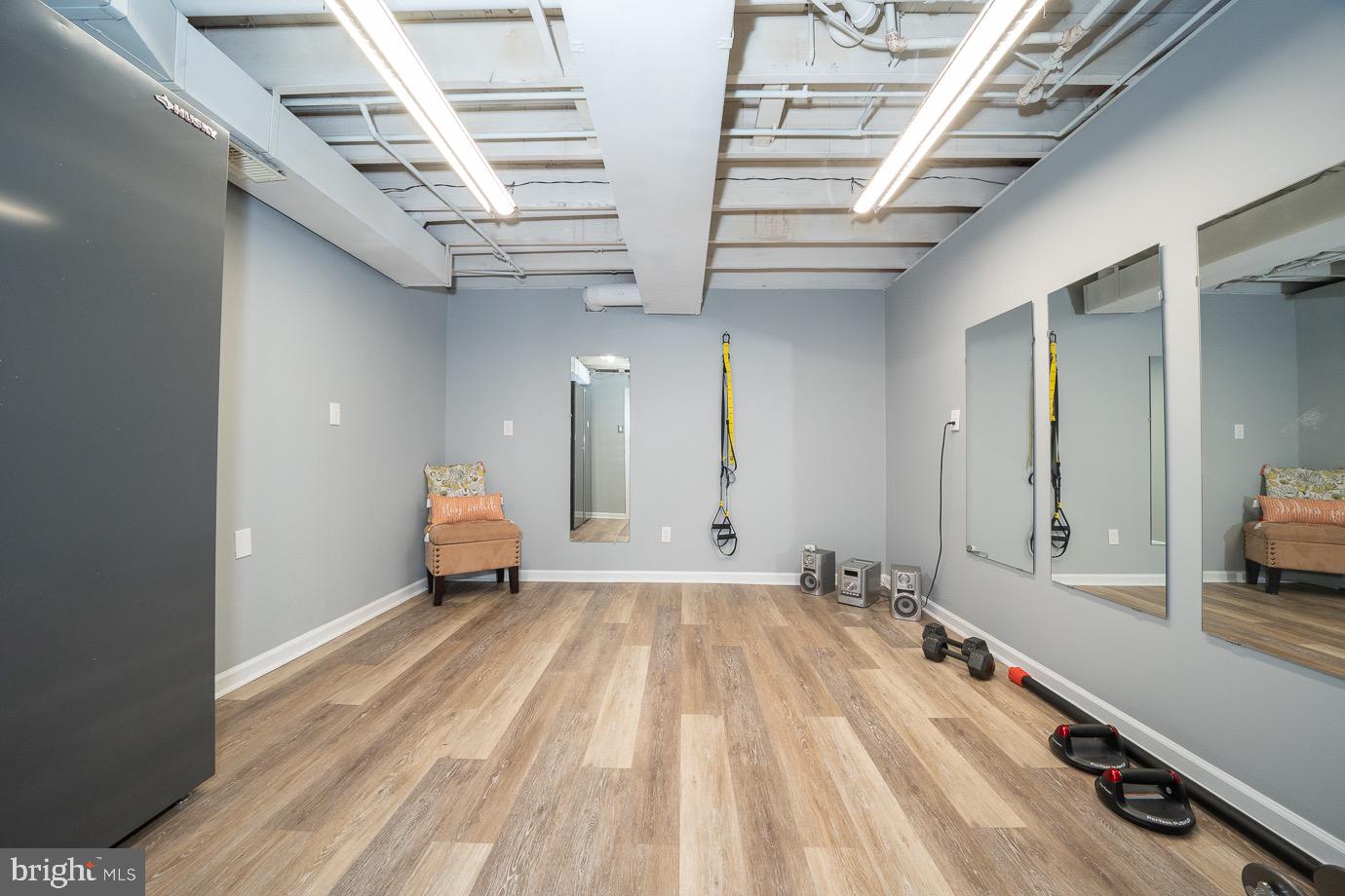 RADNOR CHASE - Residential