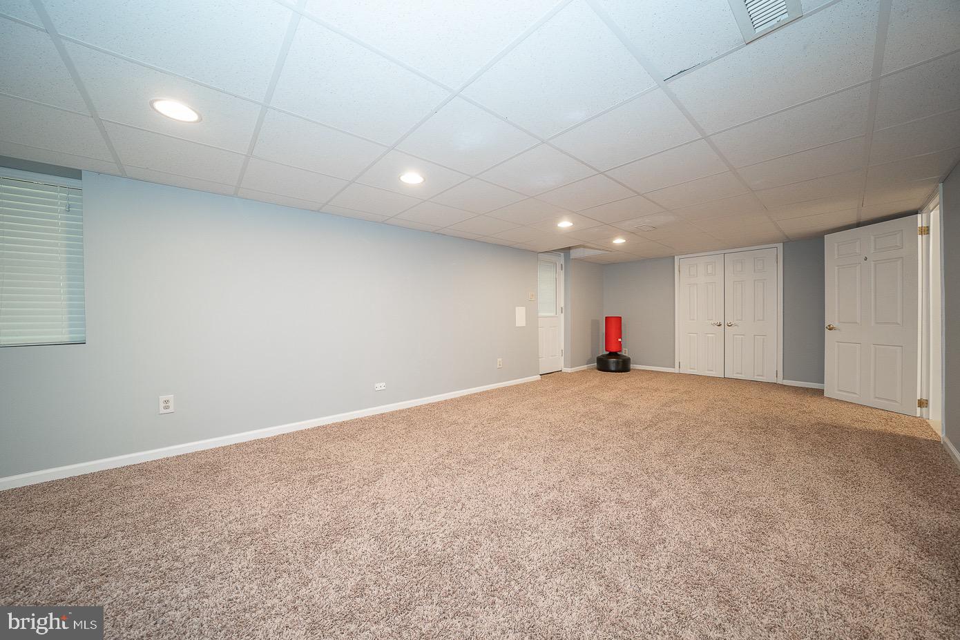 RADNOR CHASE - Residential