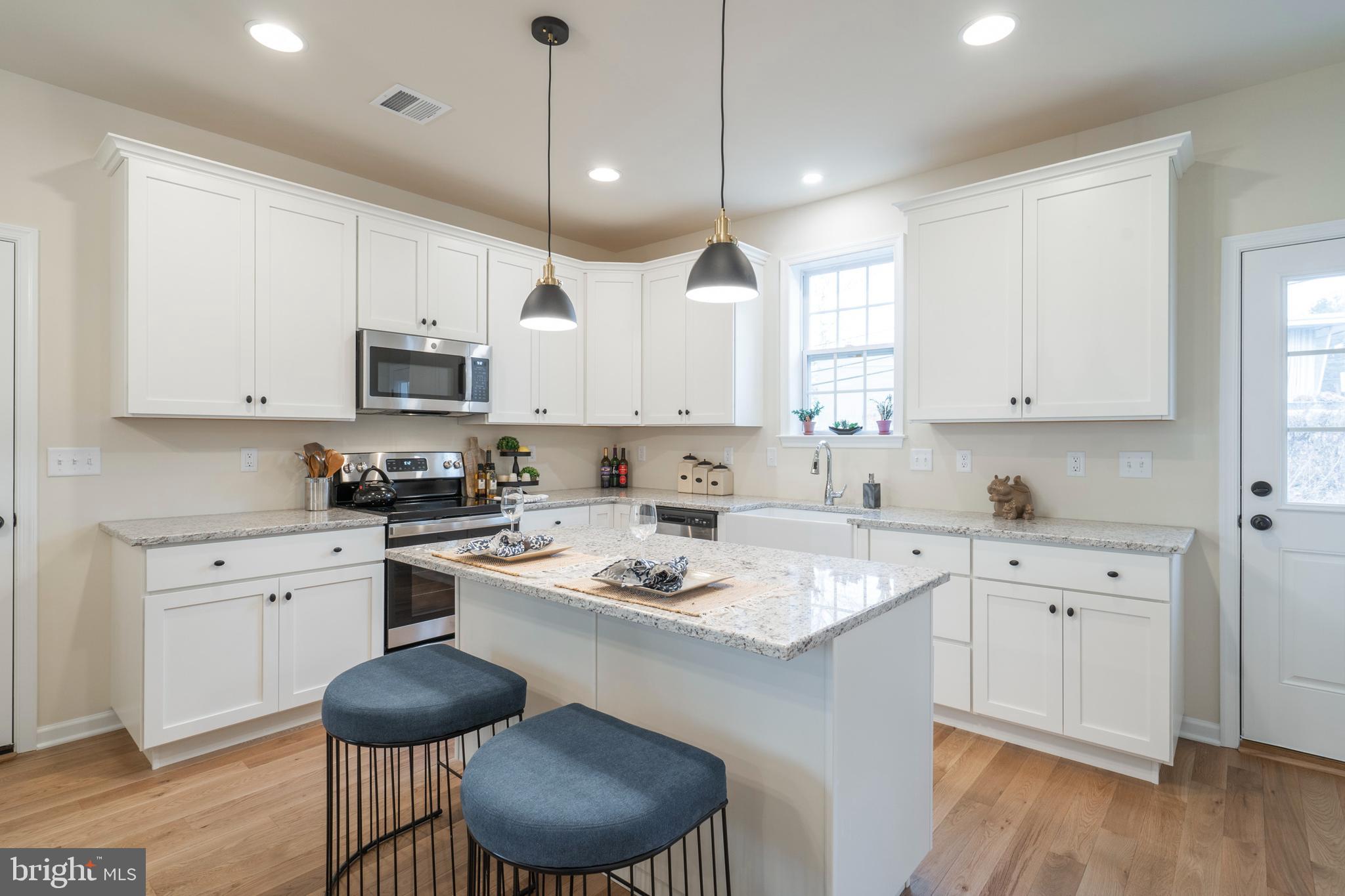 SPRING MOUNT - Residential