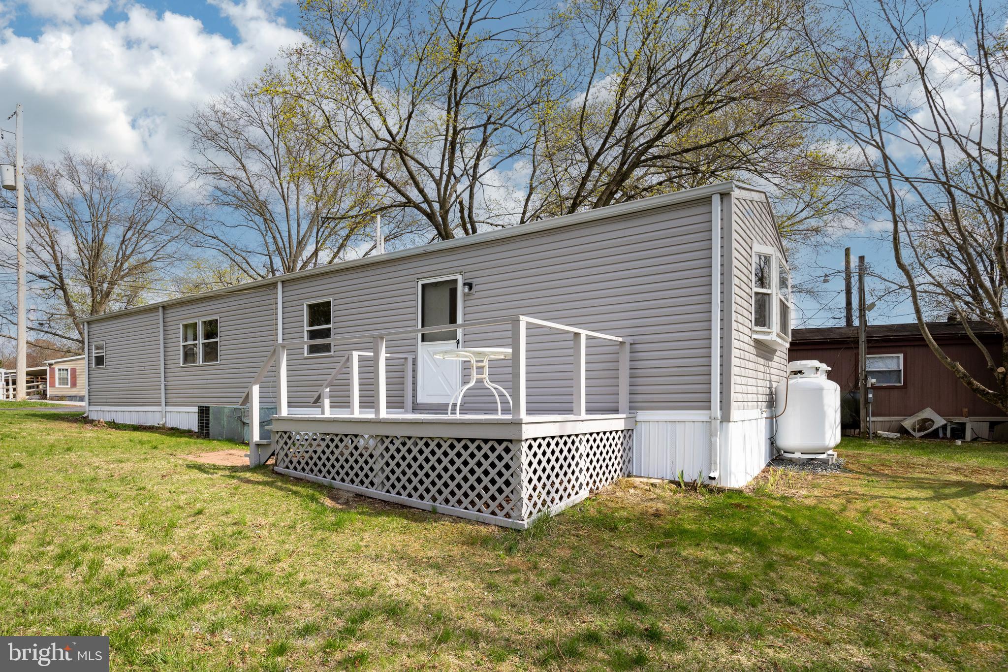 COVENTRY TERR MHP - Residential