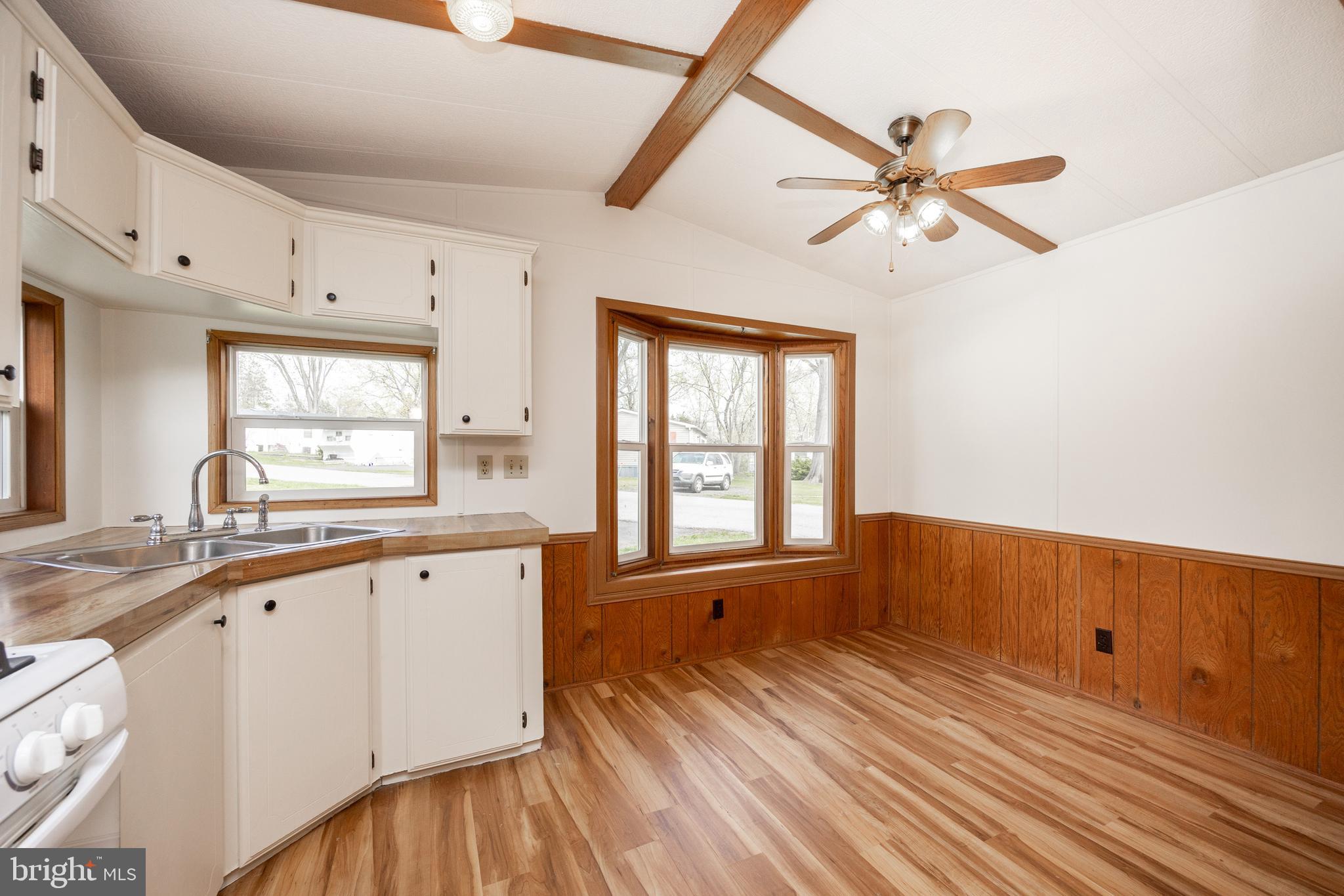 COVENTRY TERR MHP - Residential