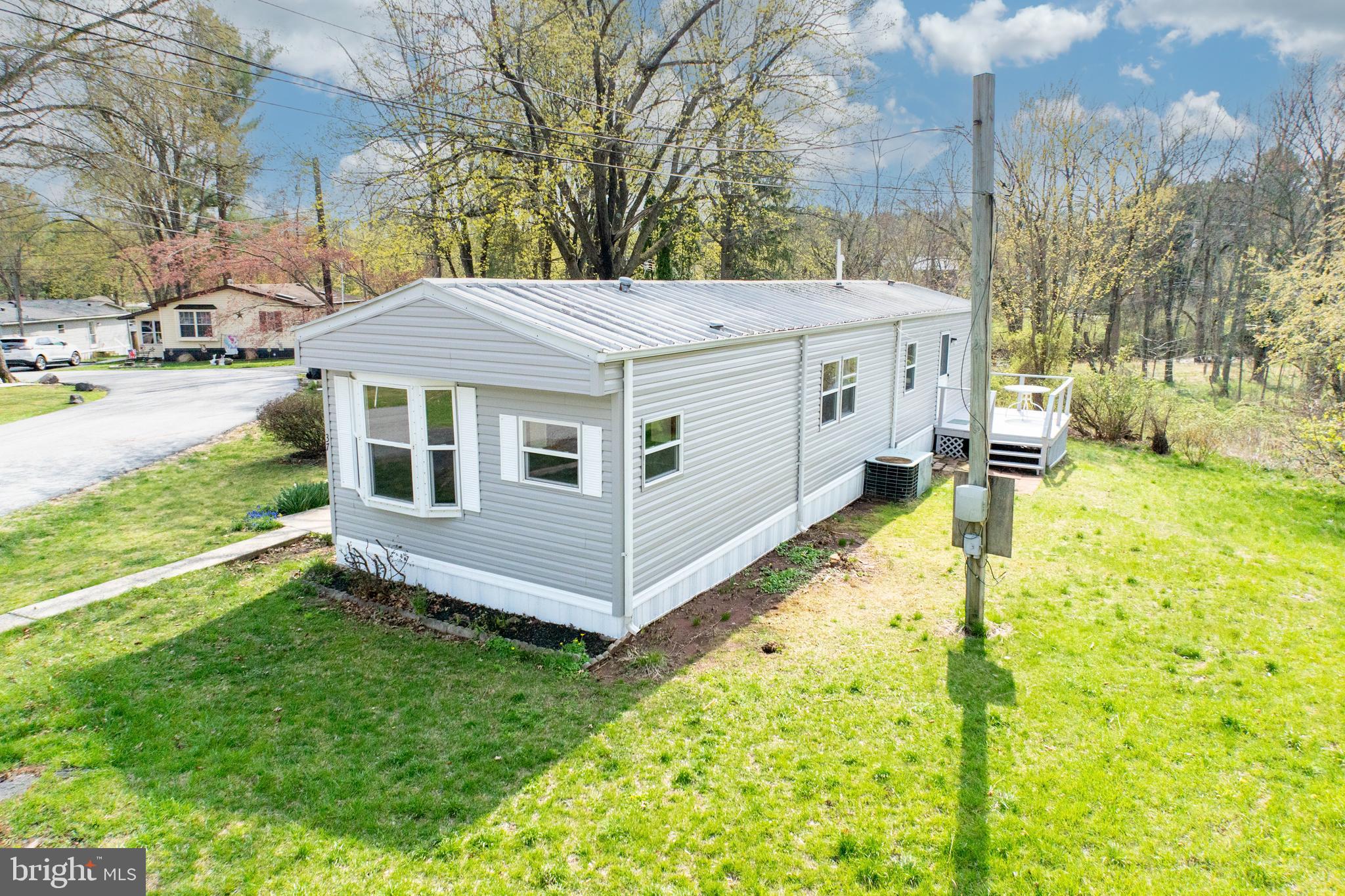 COVENTRY TERR MHP - Residential