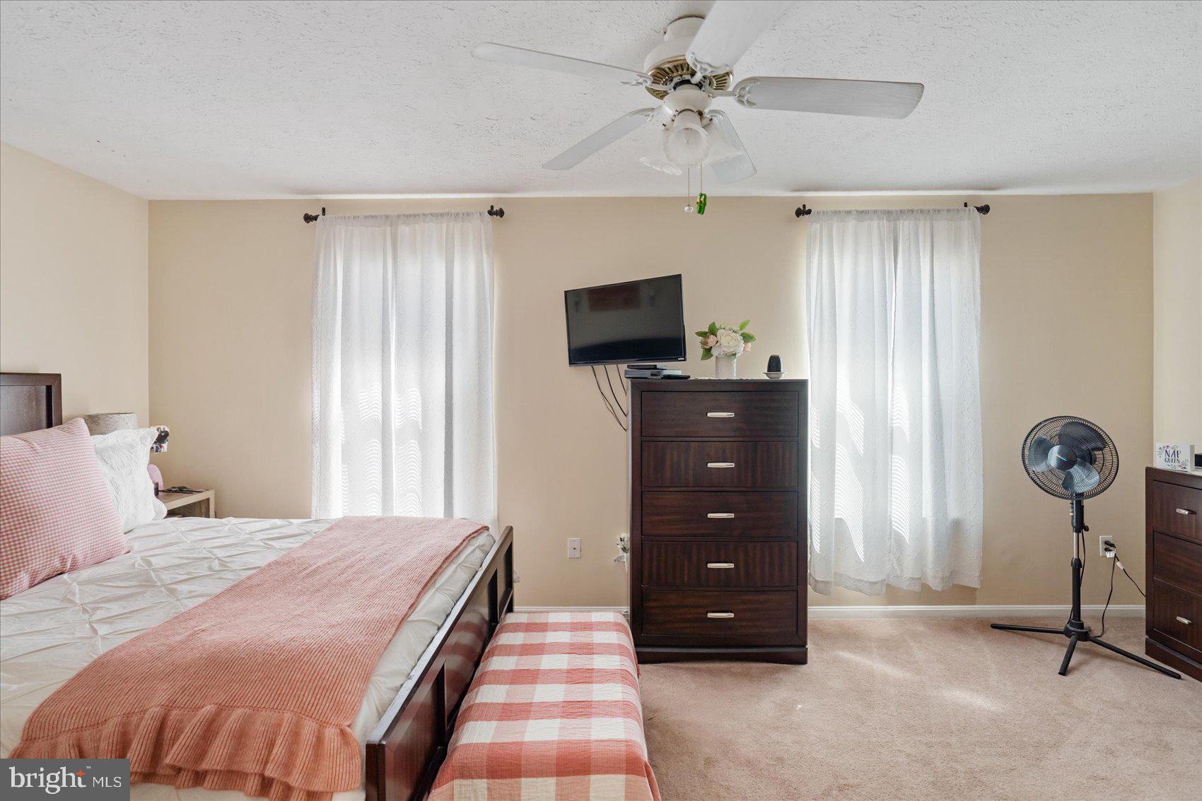 KINGS RANSOM - Residential