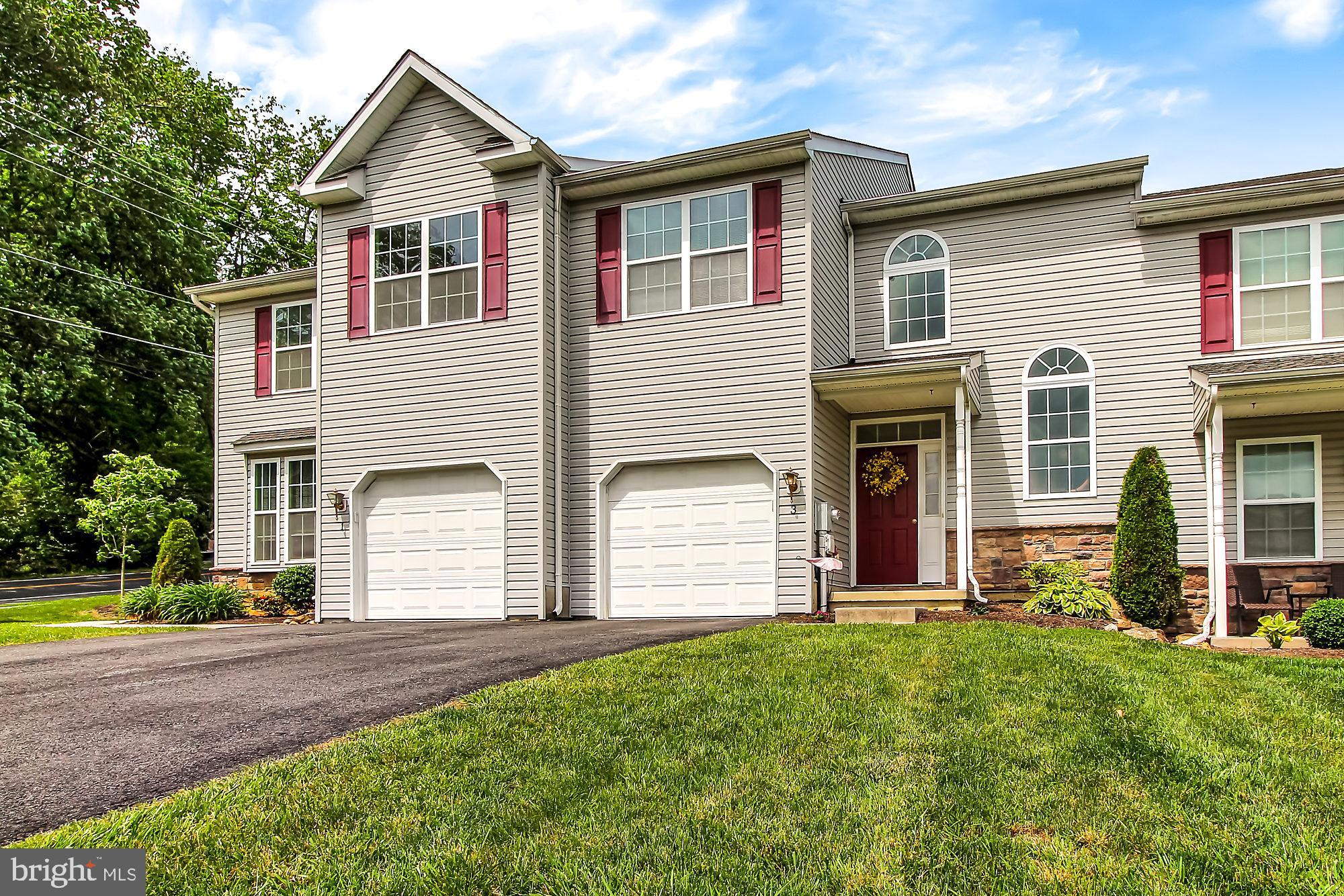EXETER WOODS - Residential
