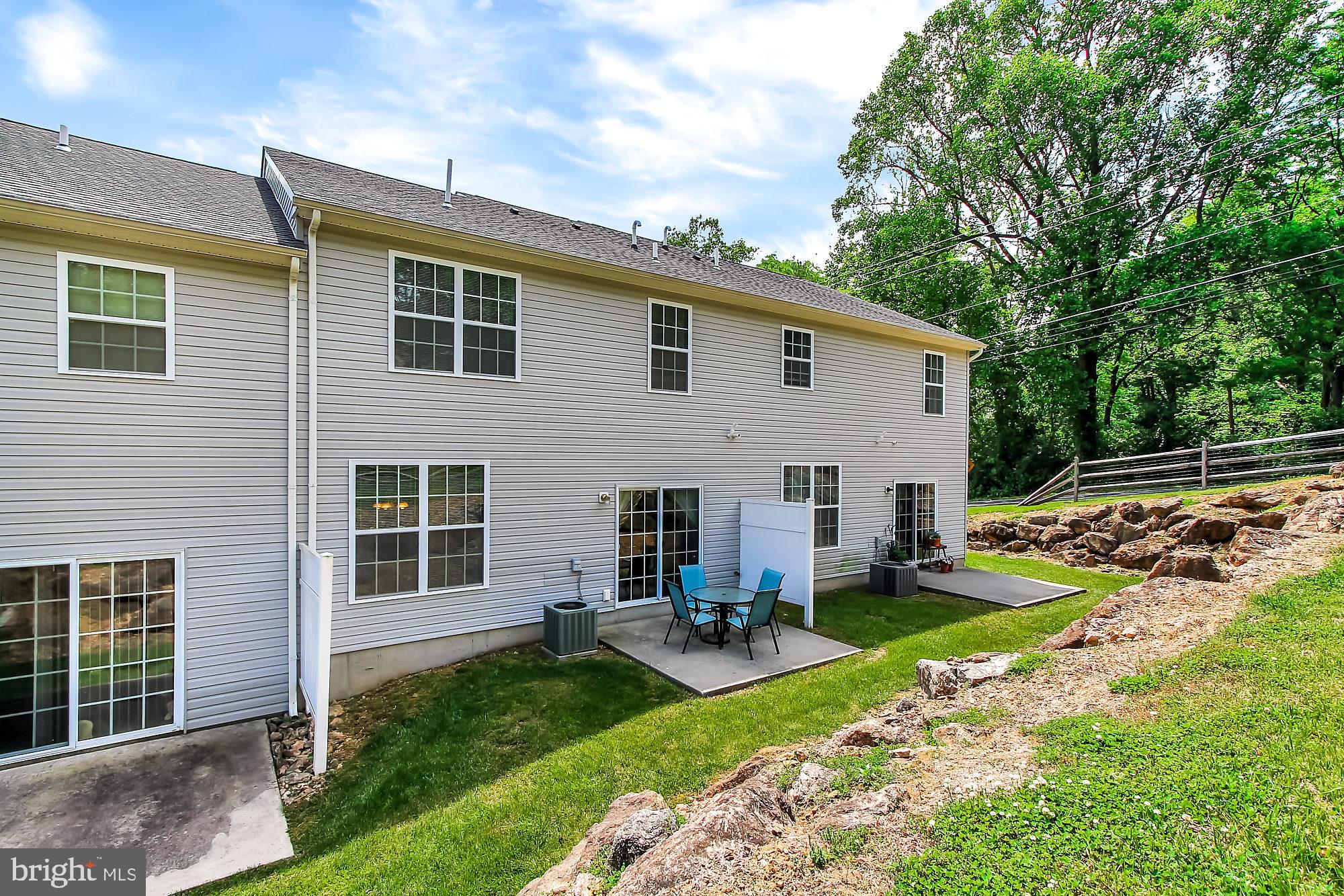 EXETER WOODS - Residential